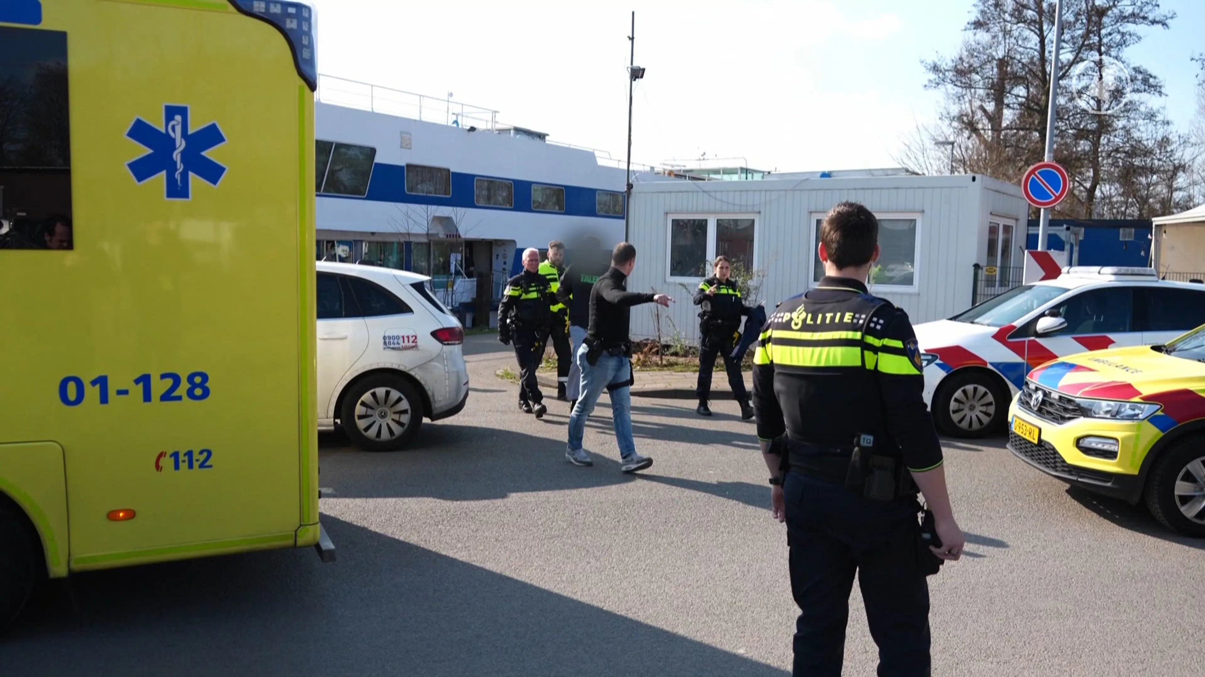 Steekincident op Groningse asielboot: 2 gewonden en 1 aanhouding