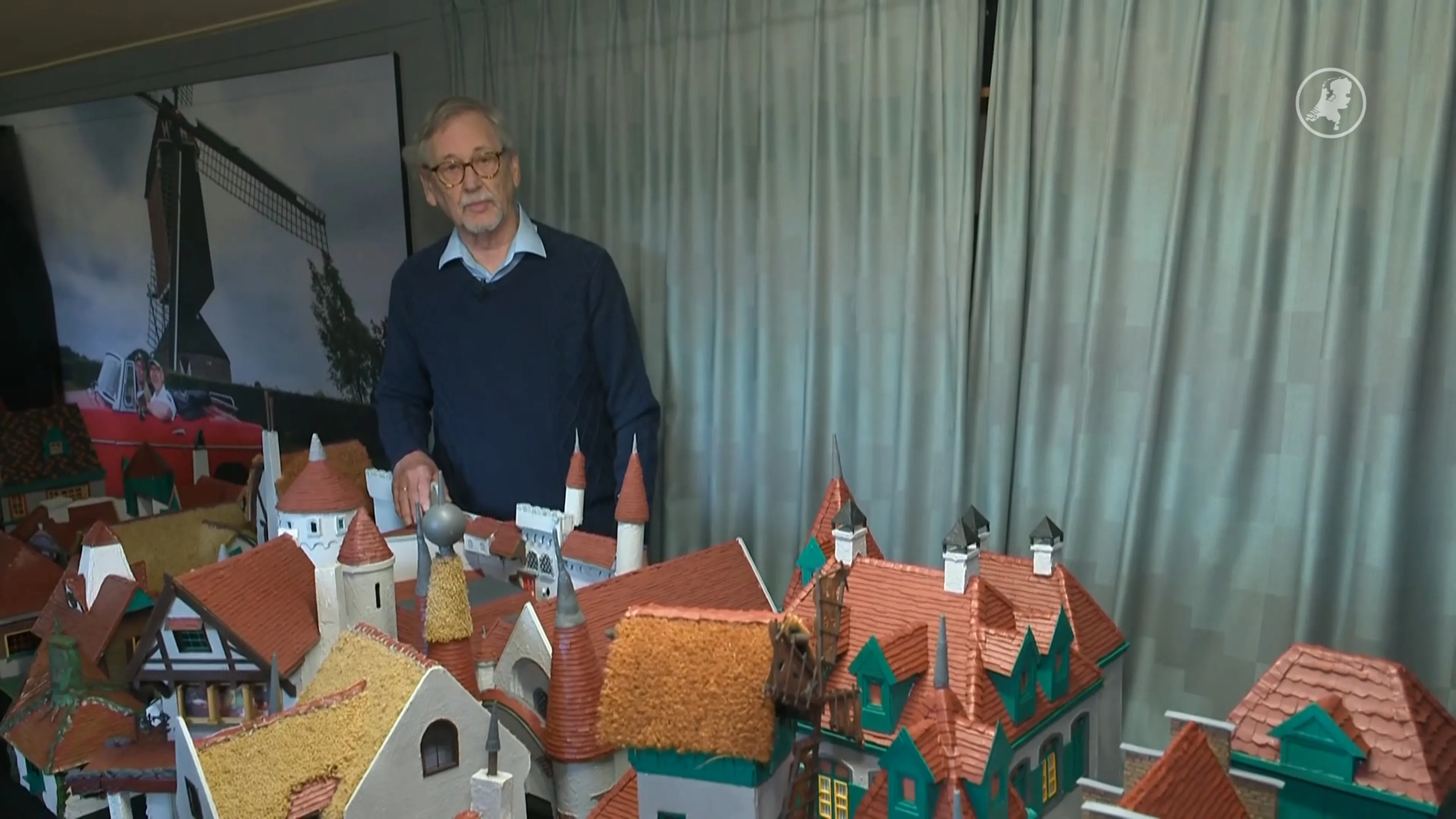 Theo (76) probeert al drie jaar zijn zelfgebouwde mini-Efteling gratis weg te geven