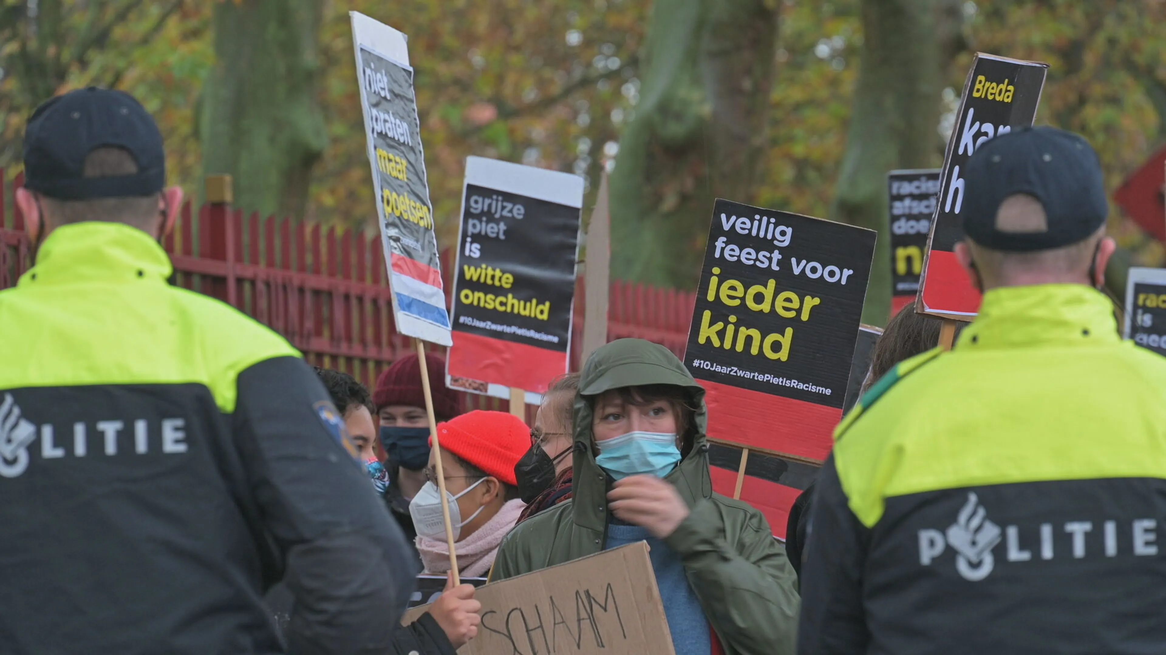 Meer dan tien mensen opgepakt bij Kick Out Zwarte Piet-demonstratie in Breda
