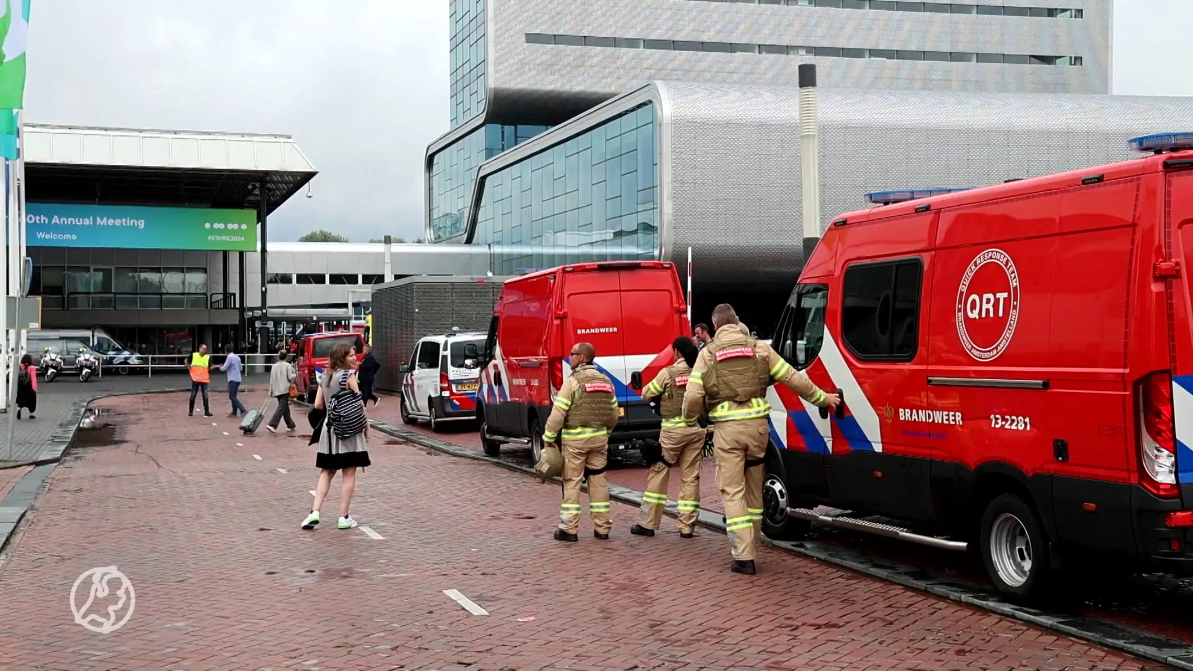 Politie onderzoekt verdacht pakketje bij RAI, gebouw deels ontruimd