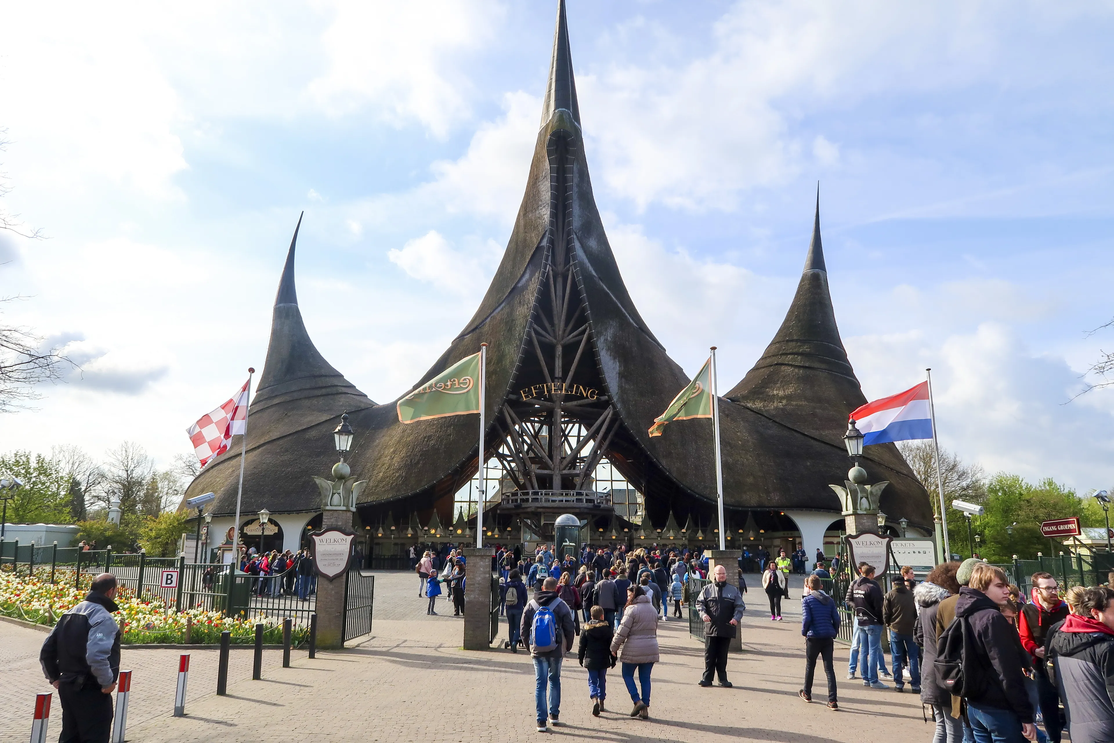 Efteling heeft niet genoeg stroom voor nieuwe attractie en hotel