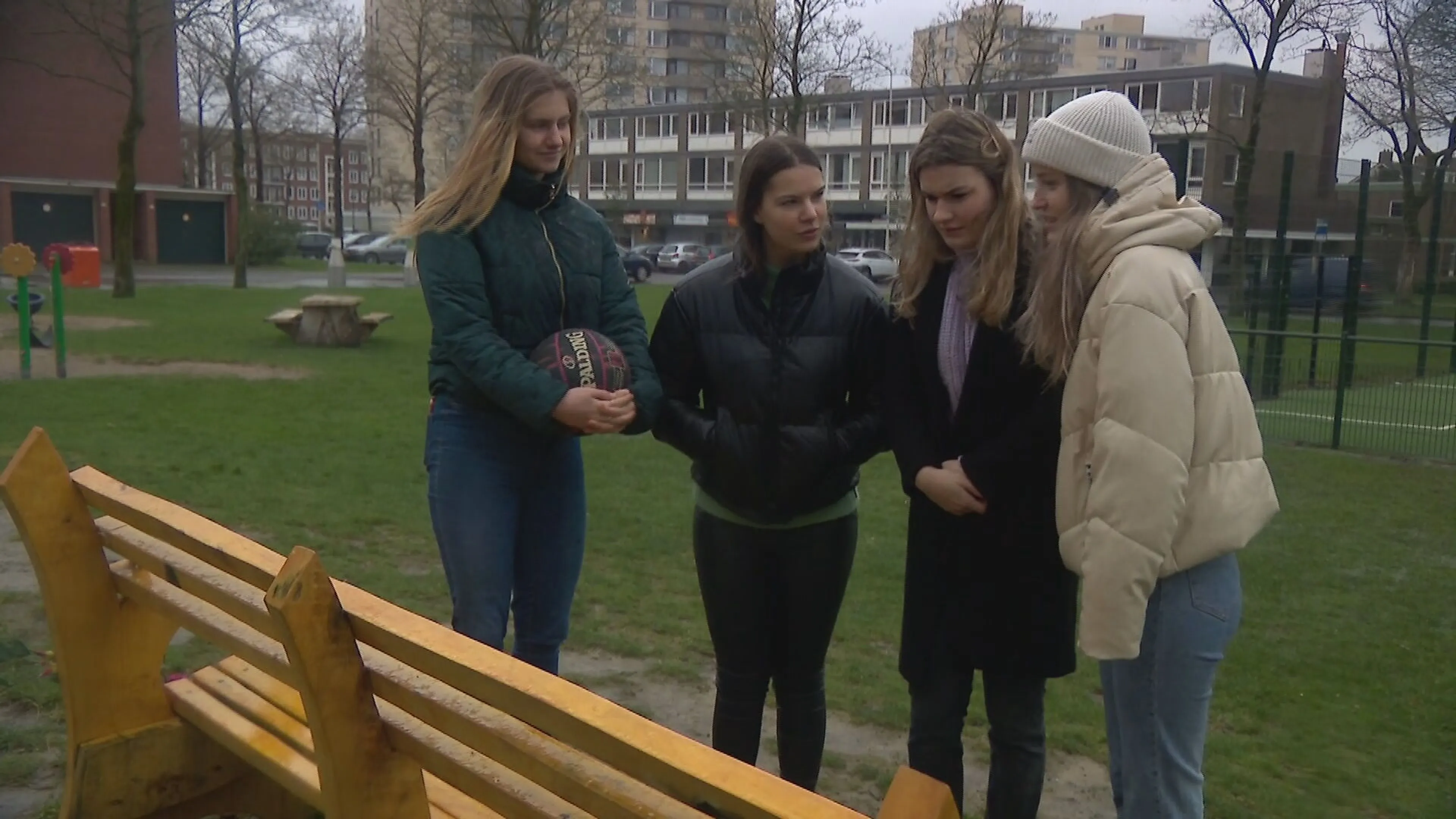 Vriendinnen van doodgestoken Megan willen basketbalveld als eerbetoon
