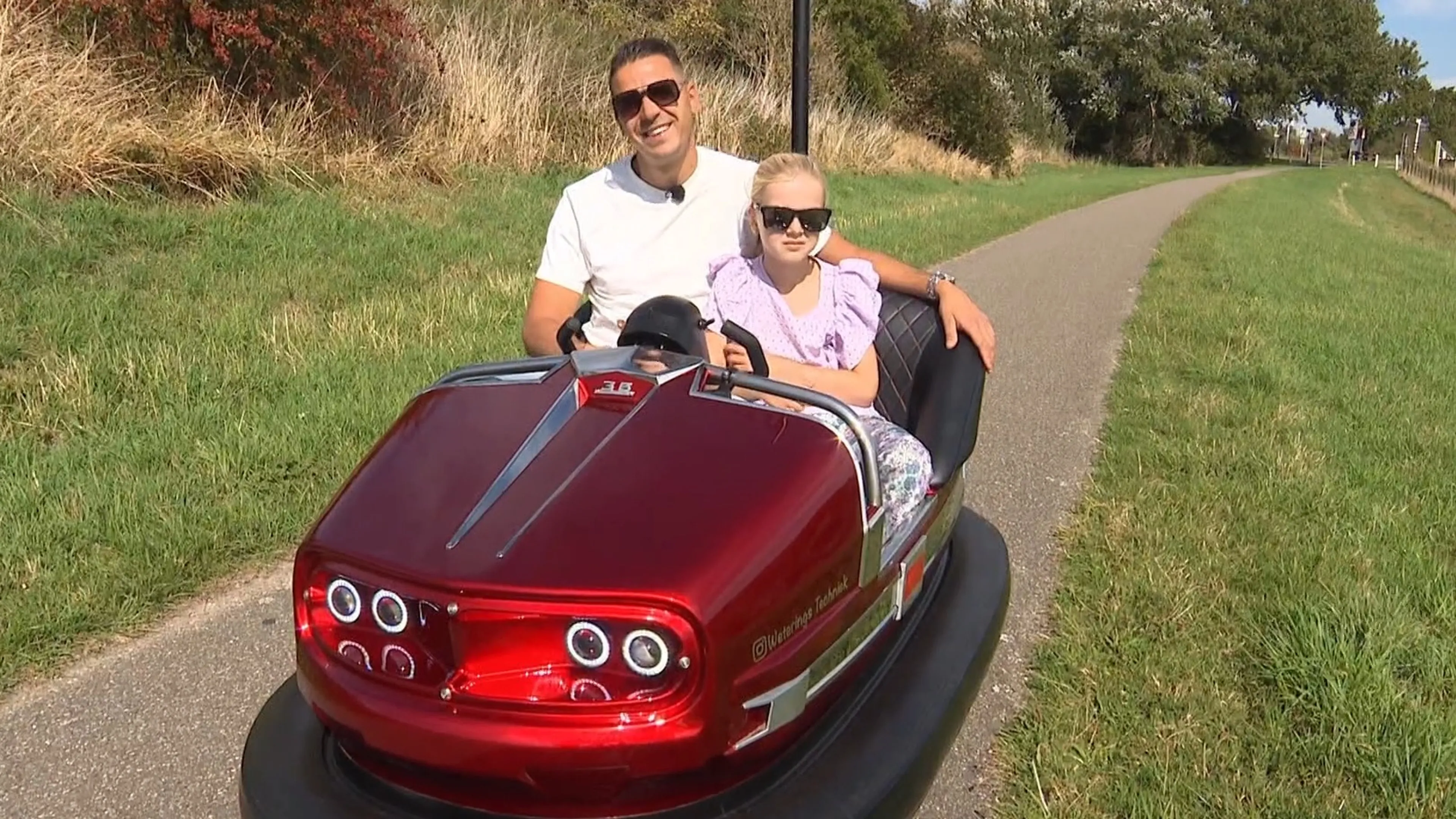 Deze botsauto mag echt de weg op: ‘Mensen weten niet wat ze zien’
