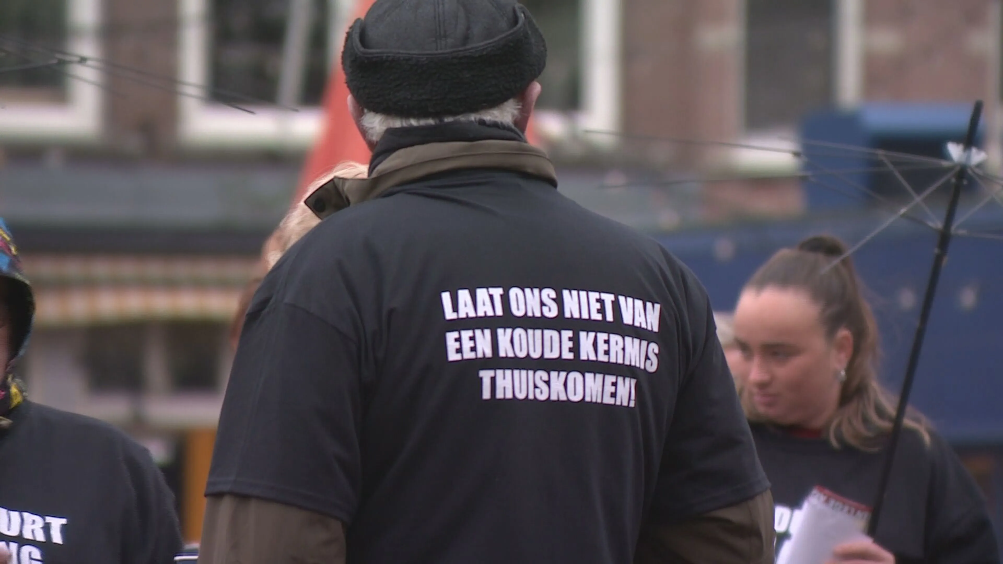 Kermisexploitanten bieden lege agenda's aan de politiek door het hele land