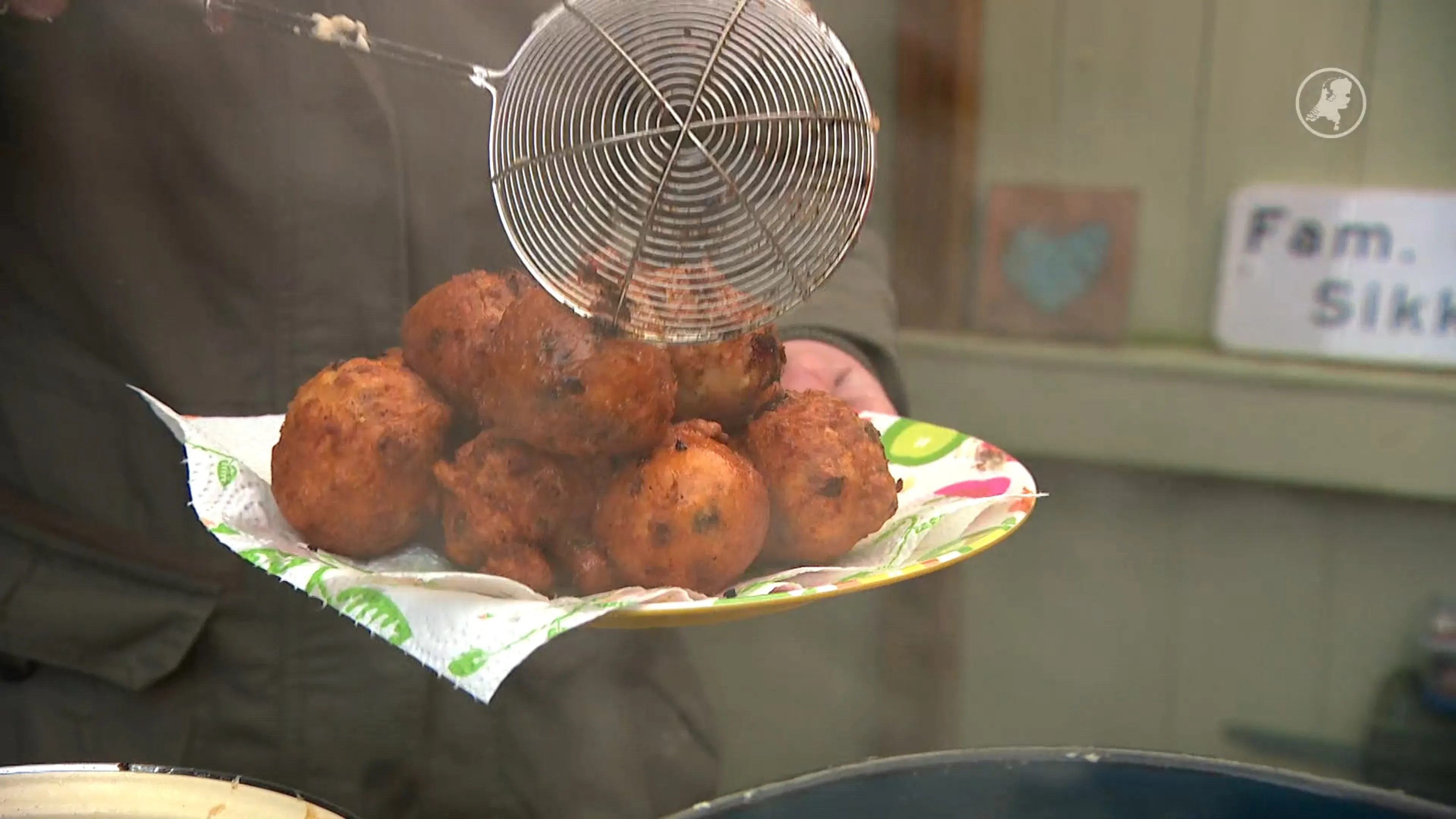 Dubaibol valt tegen: traditionele oliebol blijft favoriet