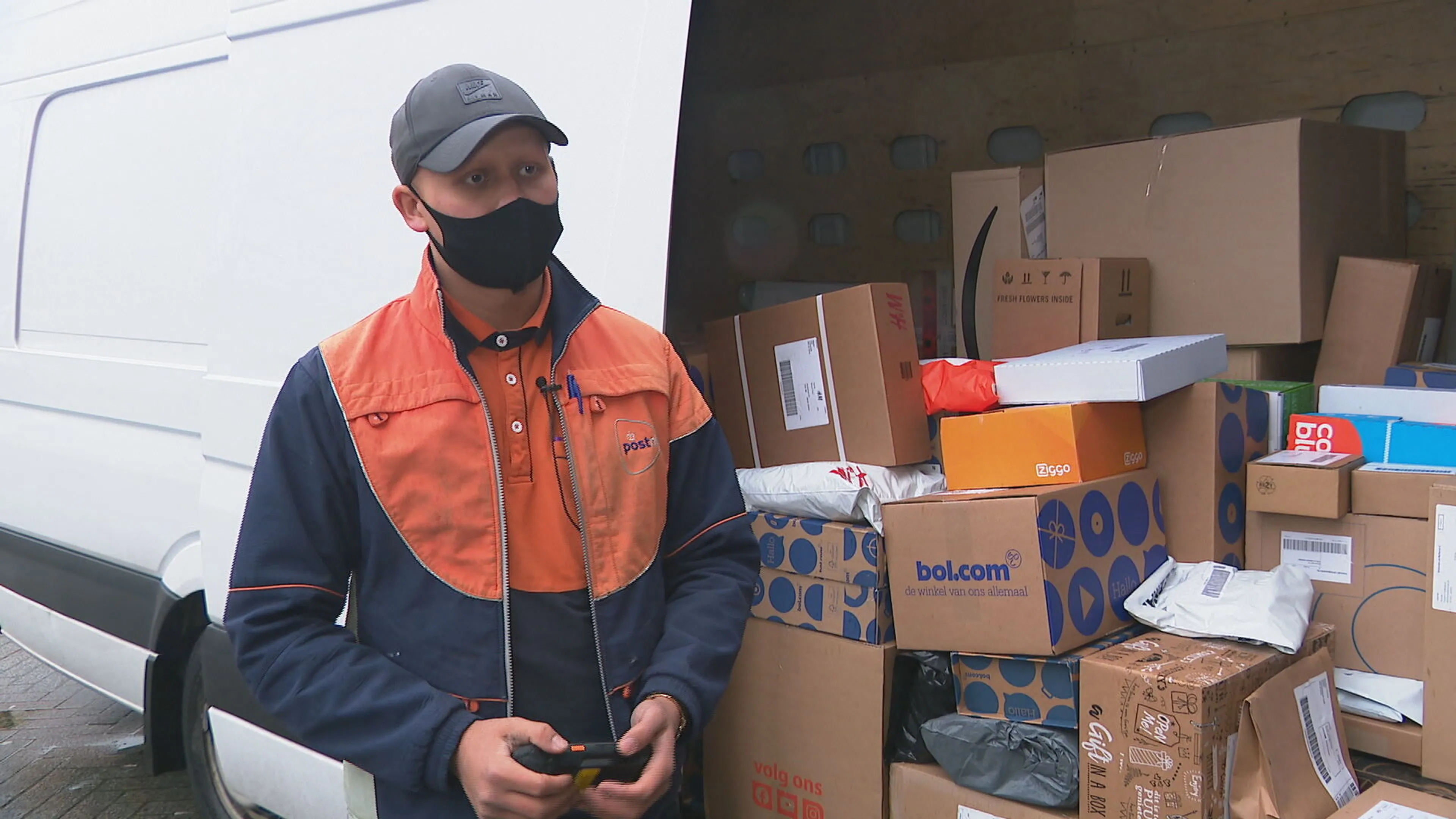 Pakketbezorgers kunnen vele bestellingen bijna niet meer aan