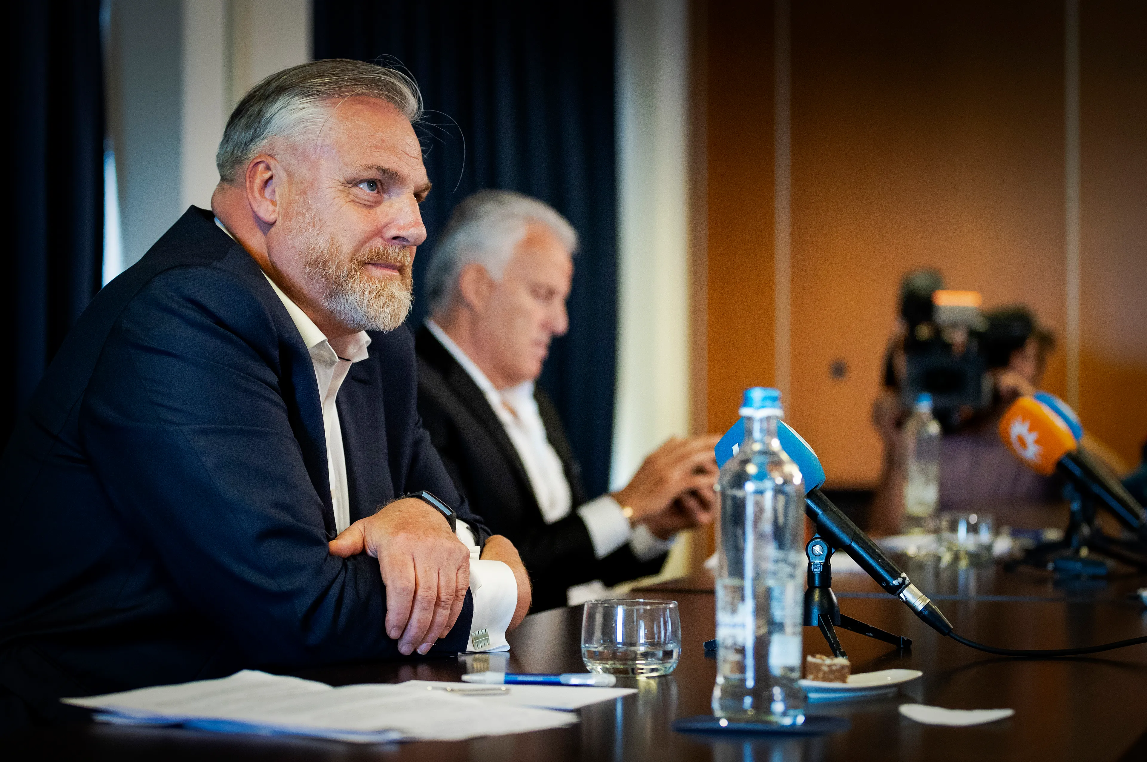 Advocaten geven donderdag persconferentie over onderzoek-Peter R. de Vries