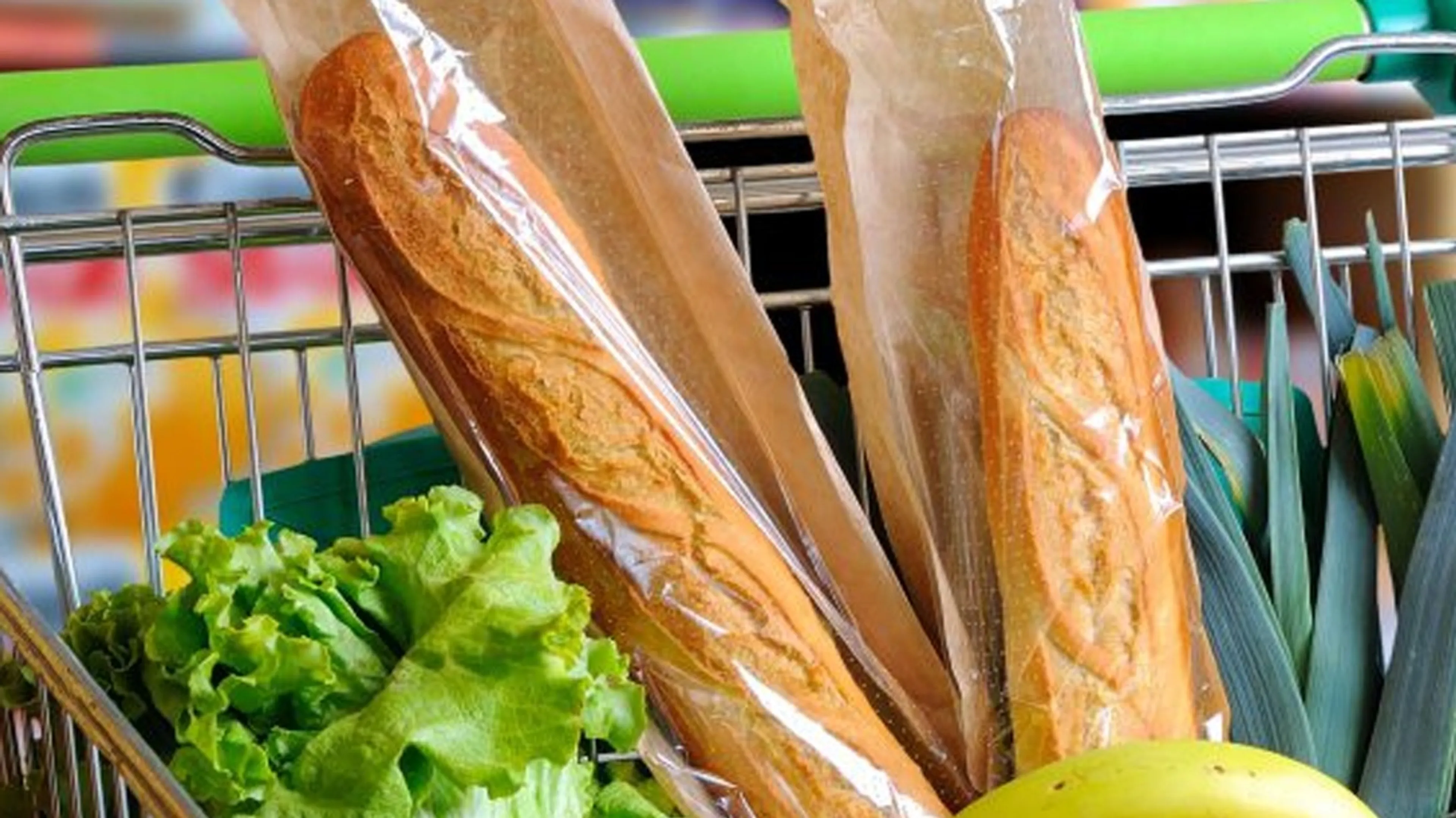 Aldi-medewerker met mes bedreigd door klant: 'ging om 15 cent korting'