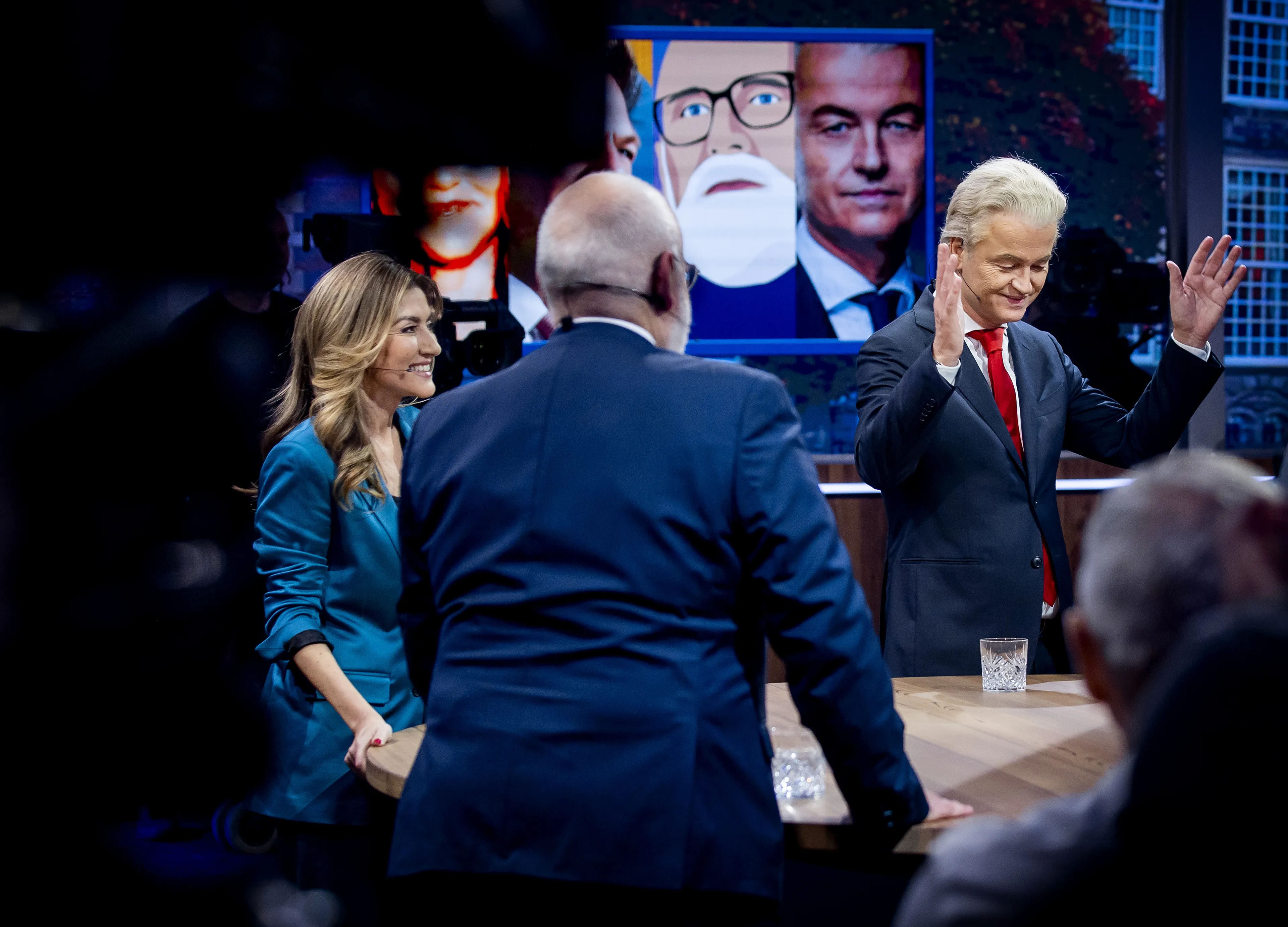 Veel gekibbel bij SBS-debat: 'Op dit clubje zit Nederland niet te wachten'
