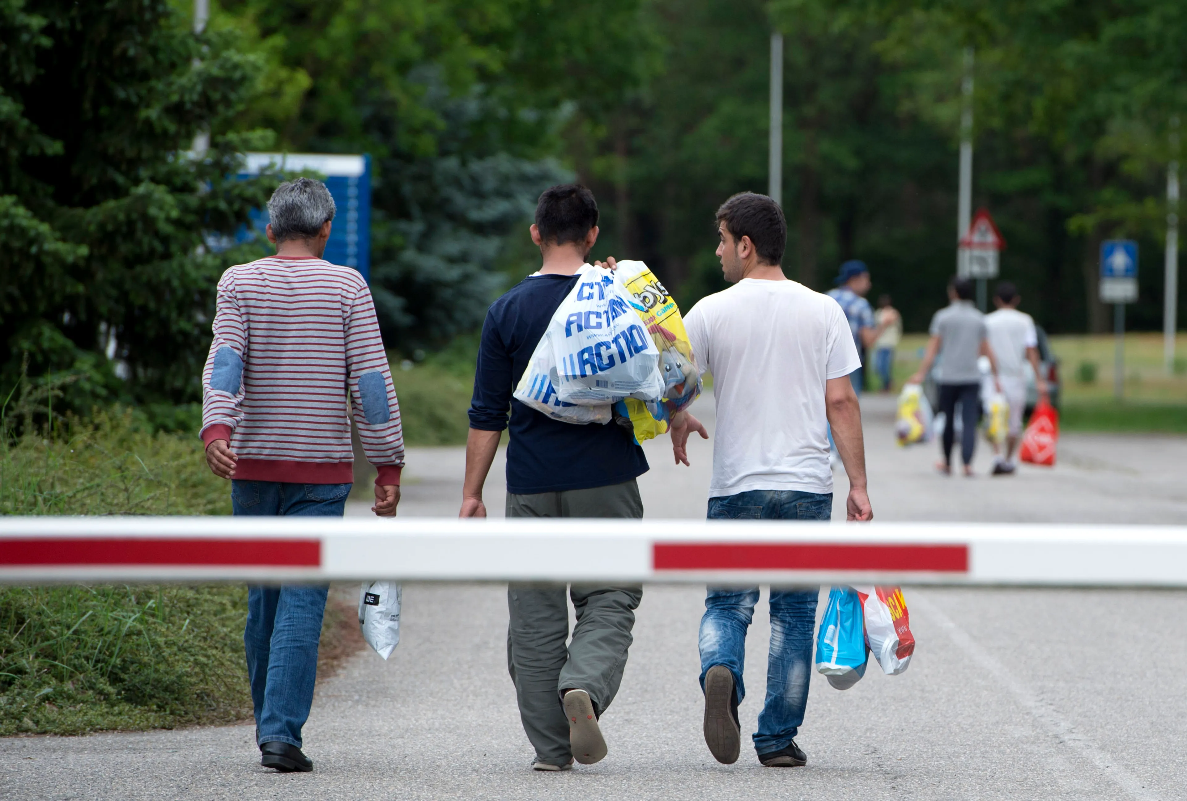 Nog steeds minder migranten naar Nederland door coronacrisis