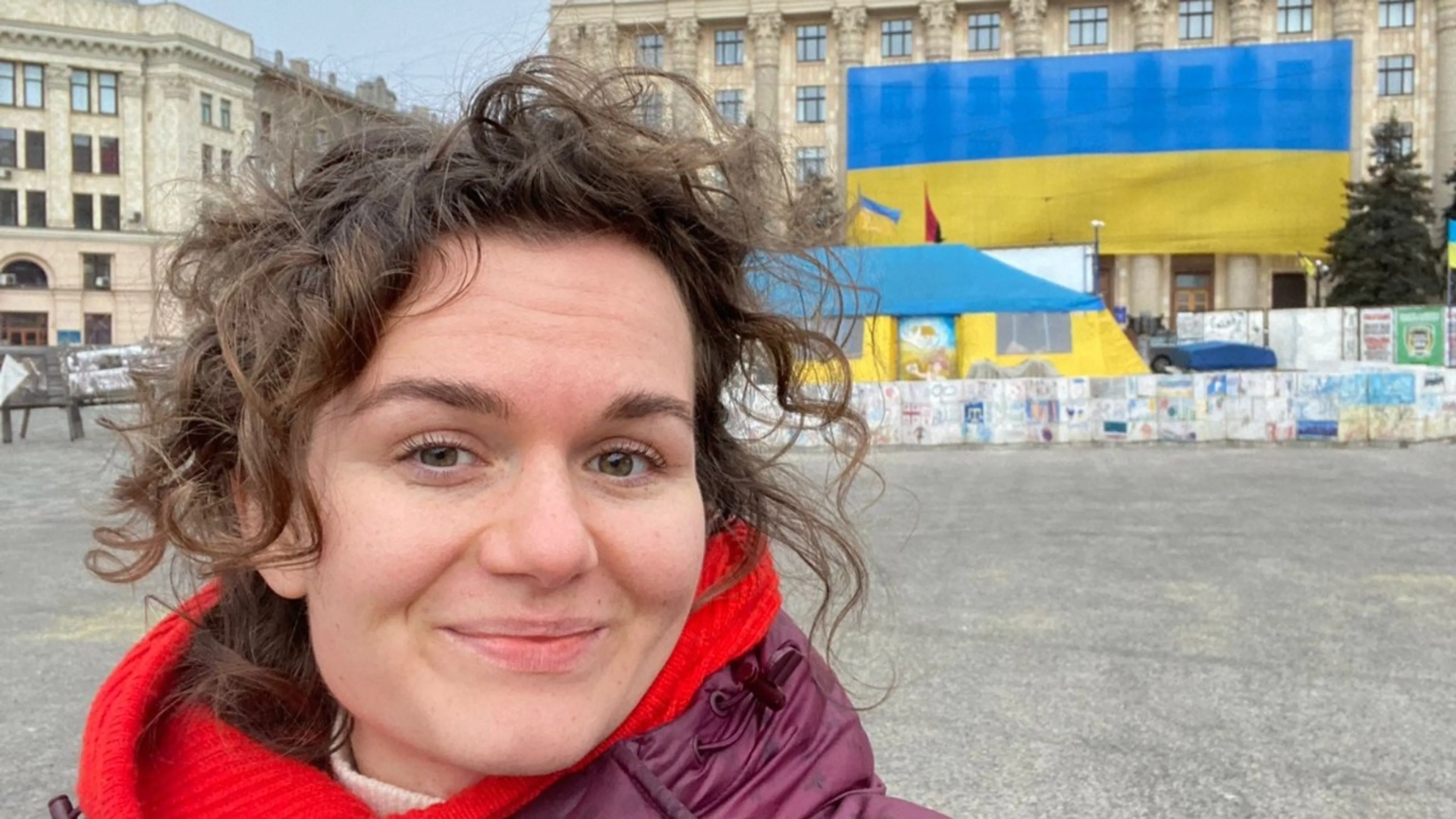 Karolina werd wakker tussen Russische bombardementen en vluchtte: 'Ik weet niet of ik mijn vader ooit nog zie'