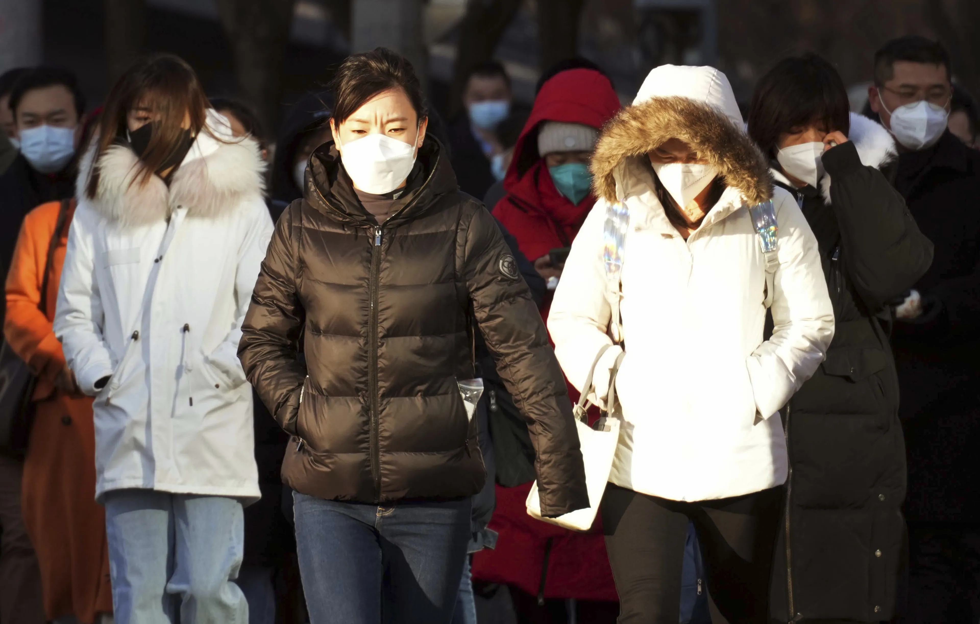 Alleen vrijwillige zelftest voor reizigers uit China