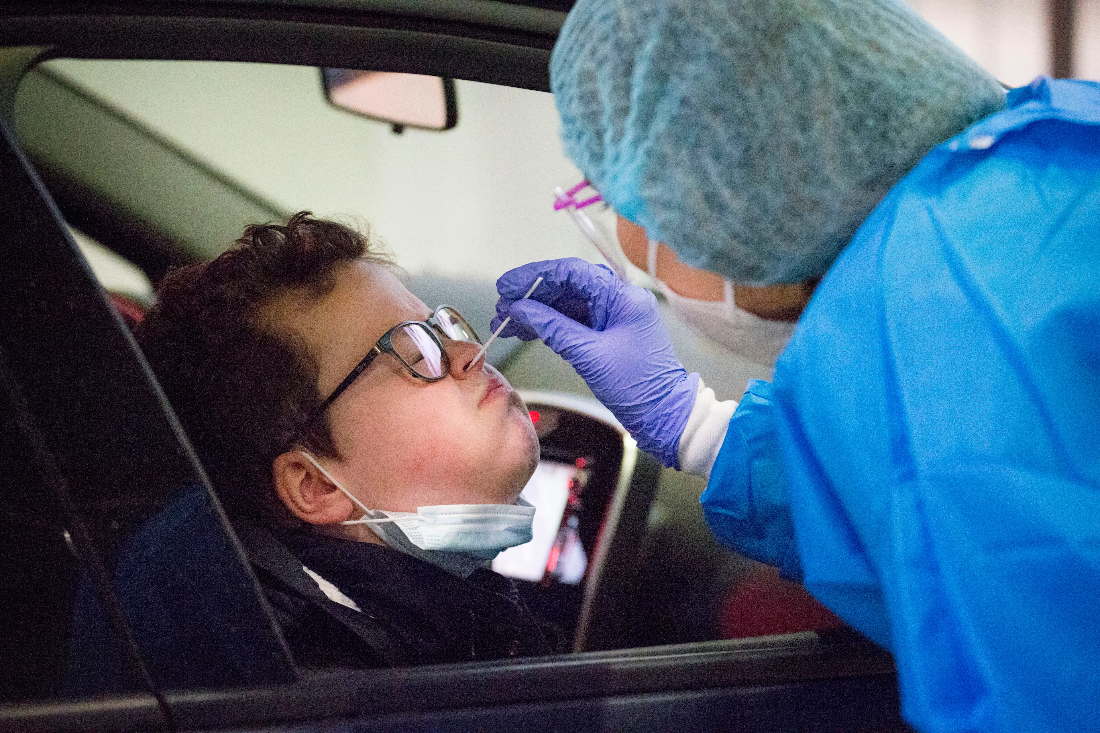 OMT komt met nieuw advies: toch ook kinderen onder de 12 jaar testen op coronavirus