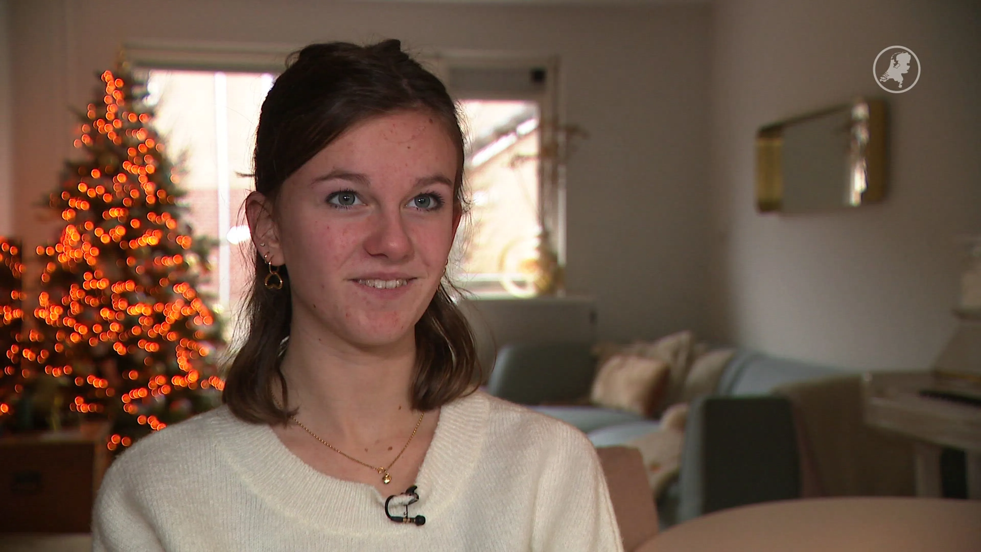 Isa (12) gaat niet naar school, terwijl ze wel wil leren: 'Ze heeft er een trauma aan overgehouden'