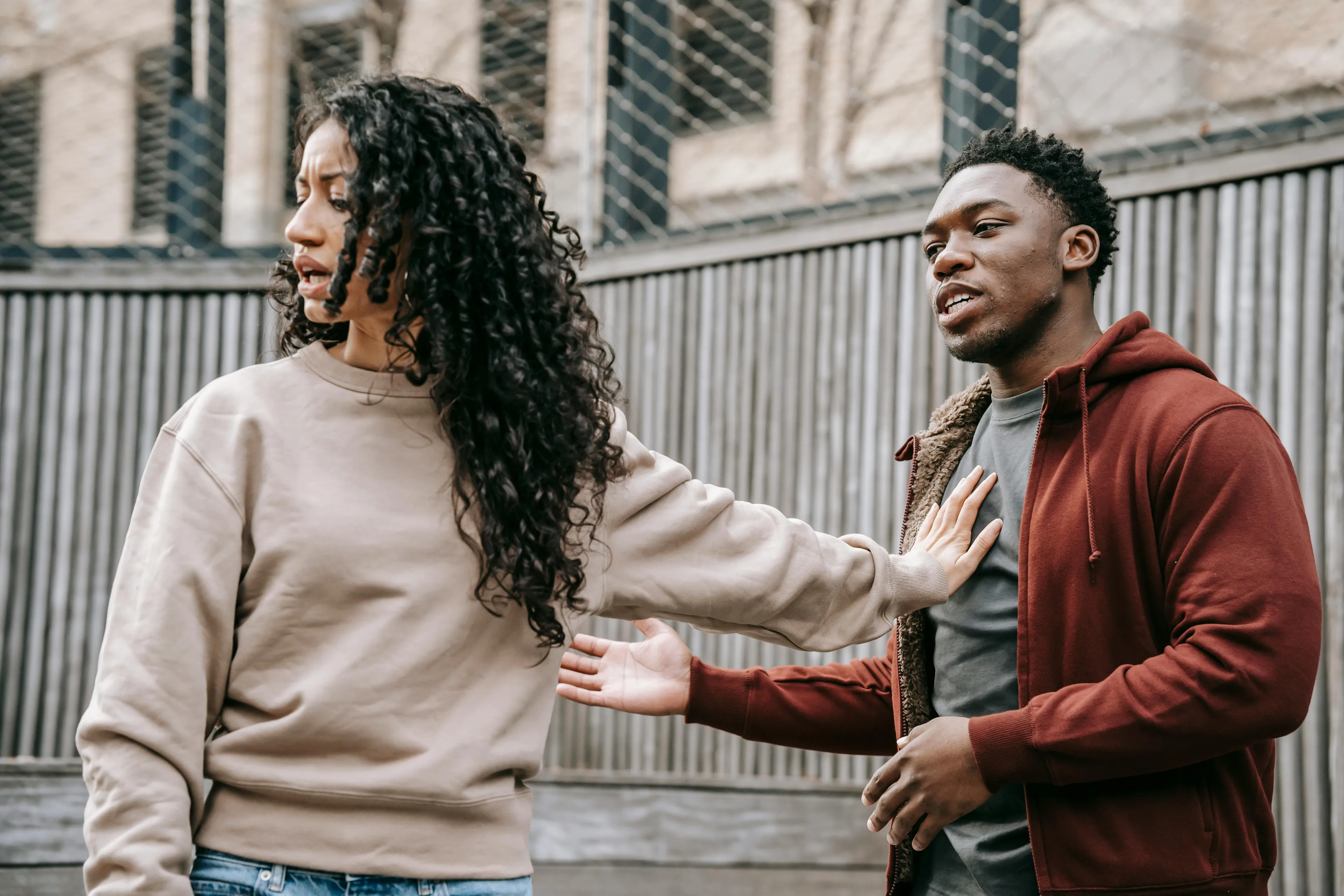 Dit zijn de 5 grootste afknappers tijdens een date of relatie