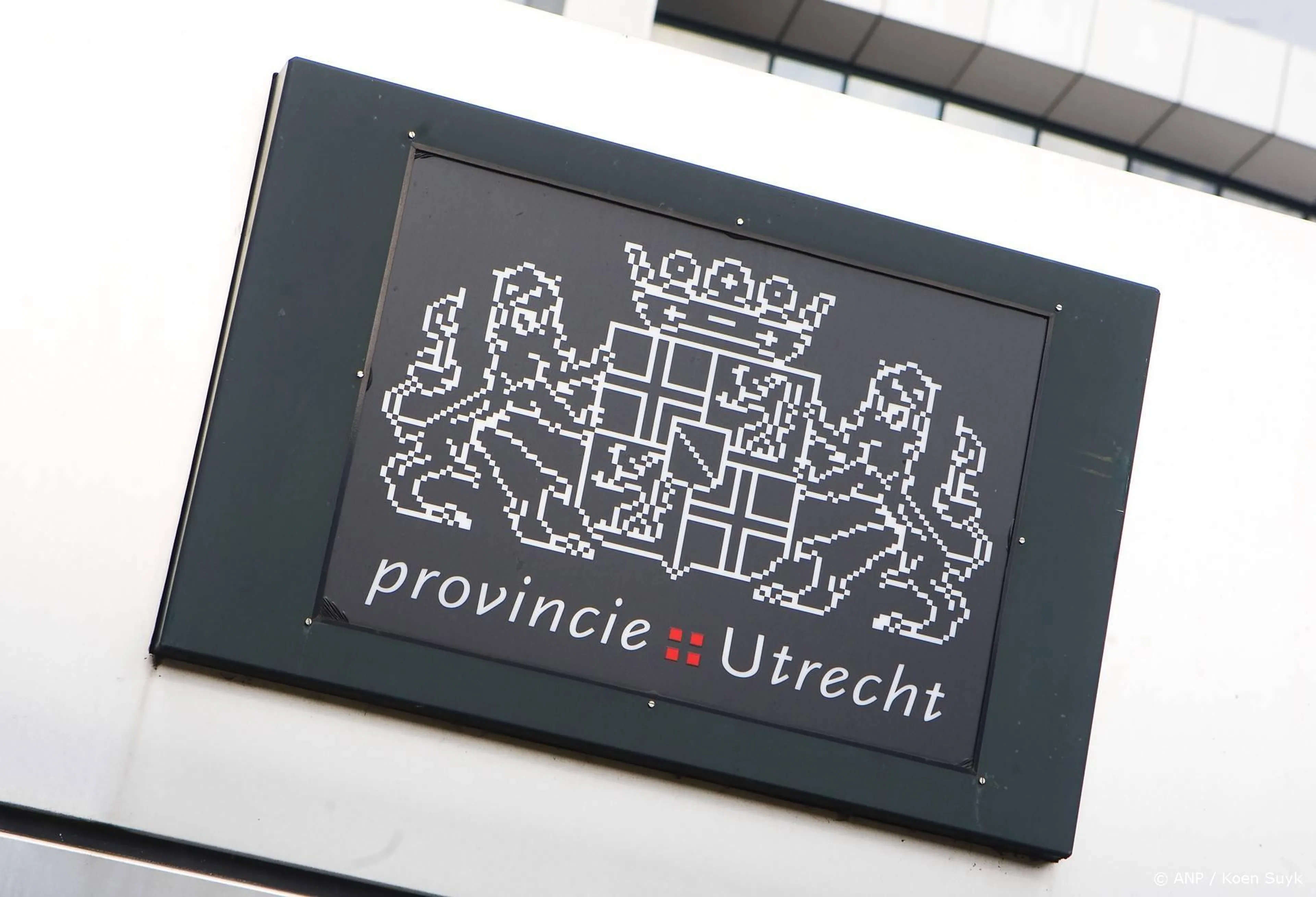 Contactgegevens van ambtenaren die betrokken zijn bij wolvendossier gelekt