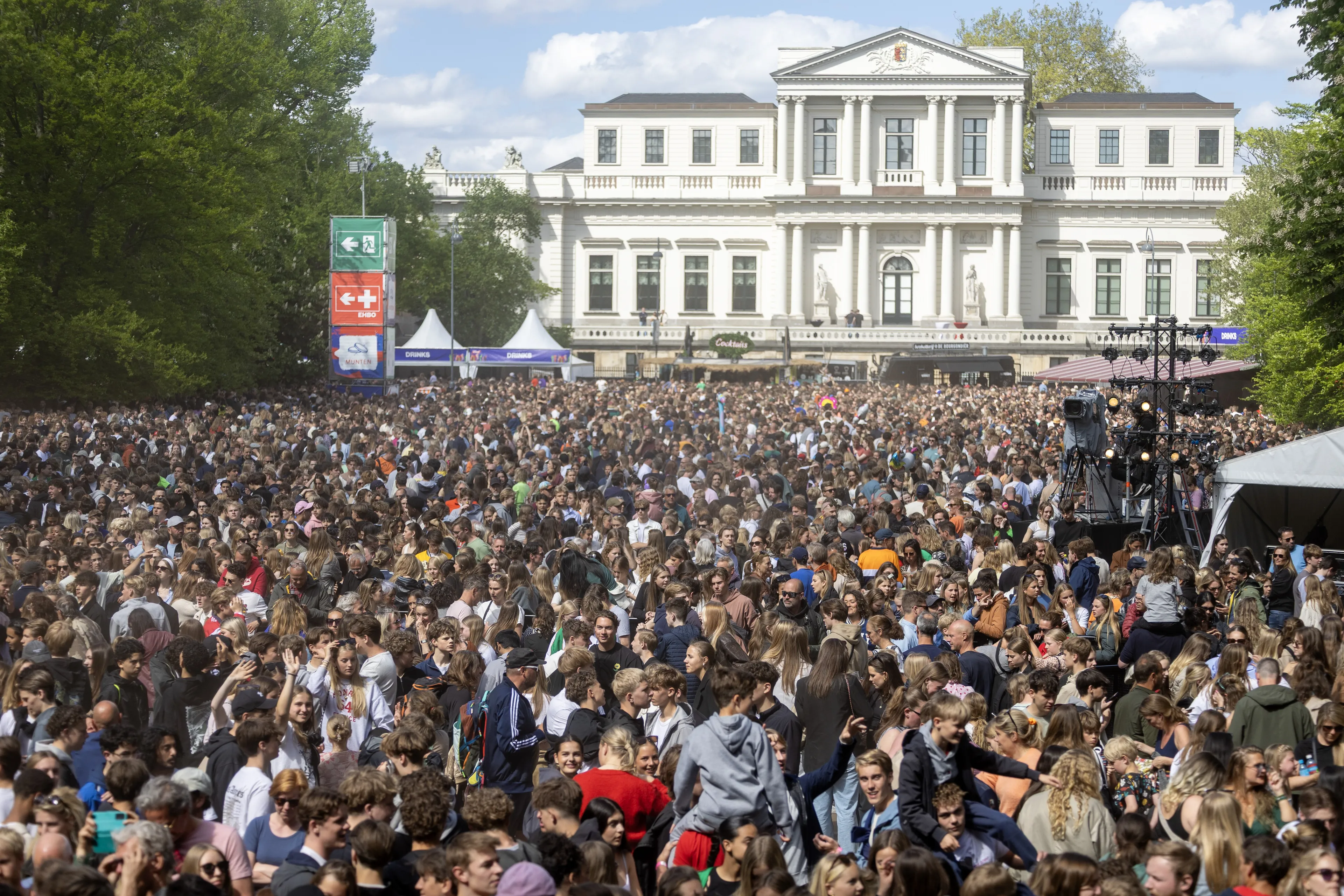 Vrouw verkracht na Bevrijdingspop Haarlem, politie deelt foto verdachte