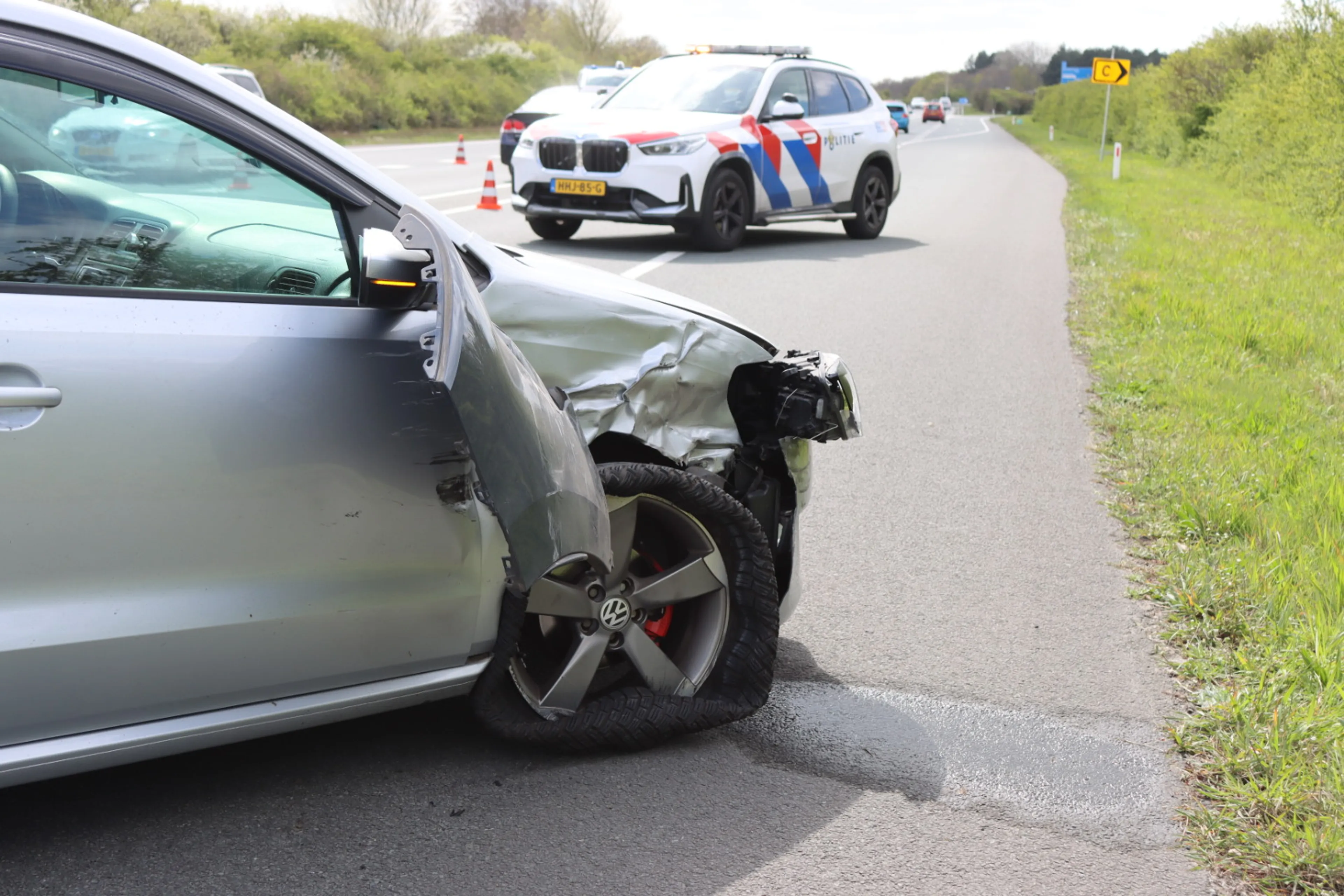 Overstekende eendenfamilie veroorzaakt ongeluk in Noordwijkerhout