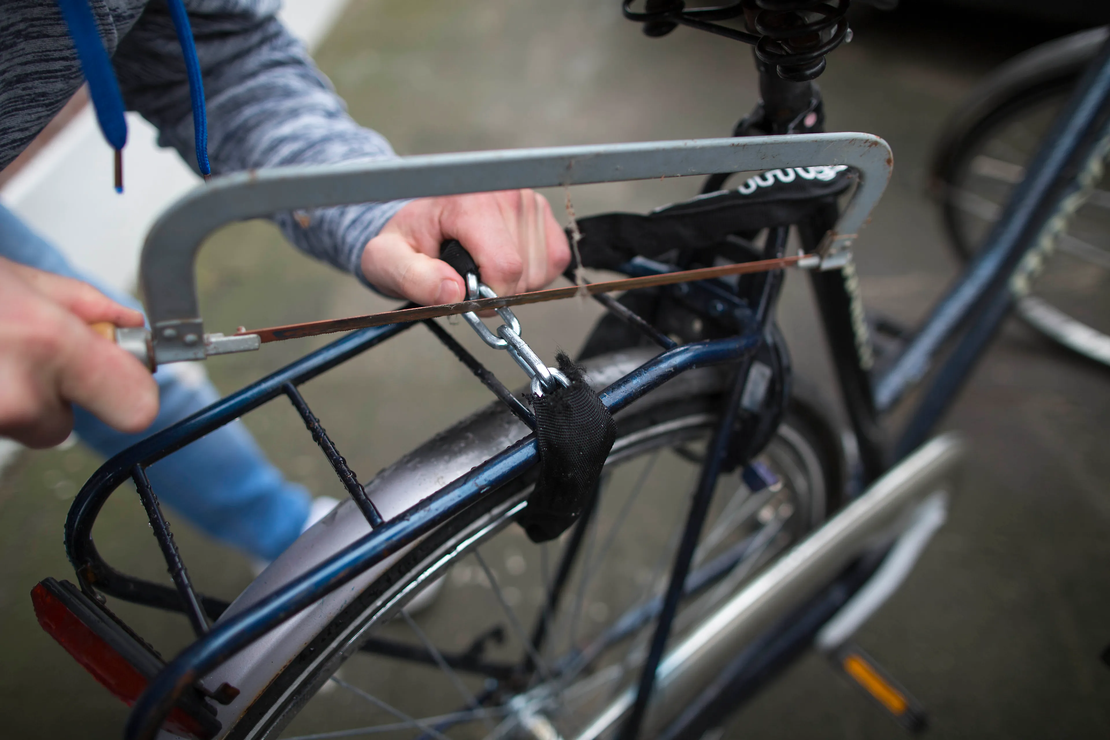 Aantal diefstallen van fietsen daalt, maar dure modellen zijn in trek
