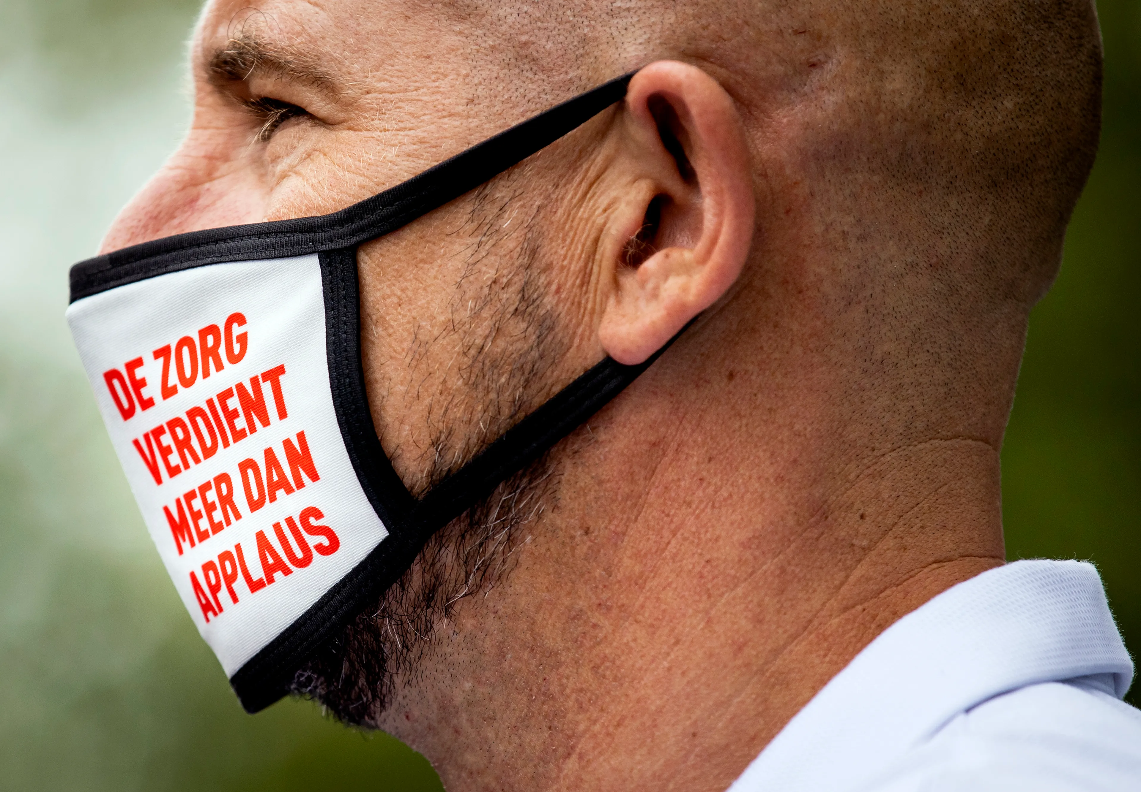 Zorgmedewerkers: 'Versoepelde quarantaineregels moeten van tafel'