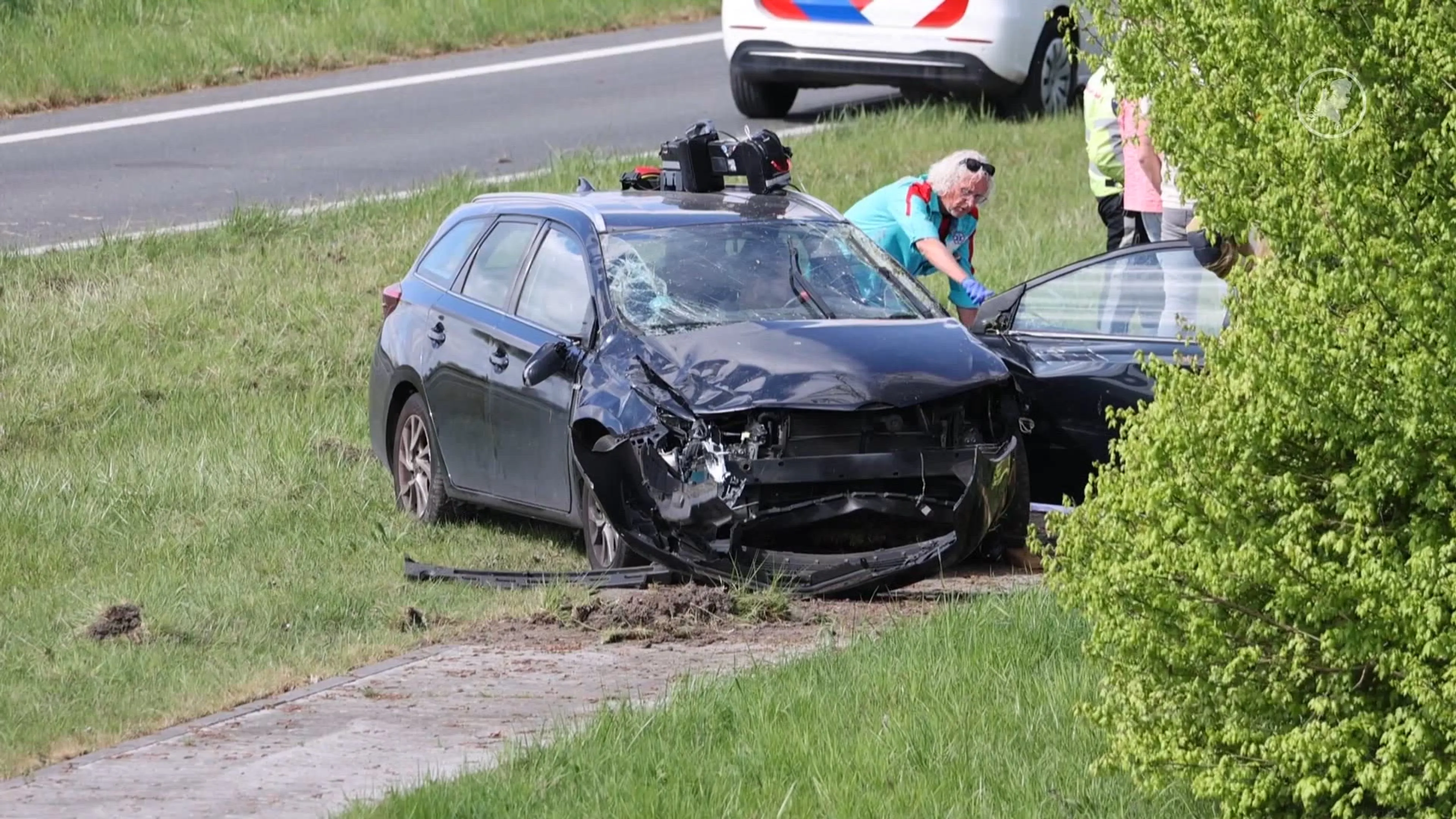 Ongeluk met meerdere auto's op N7, één gewonde