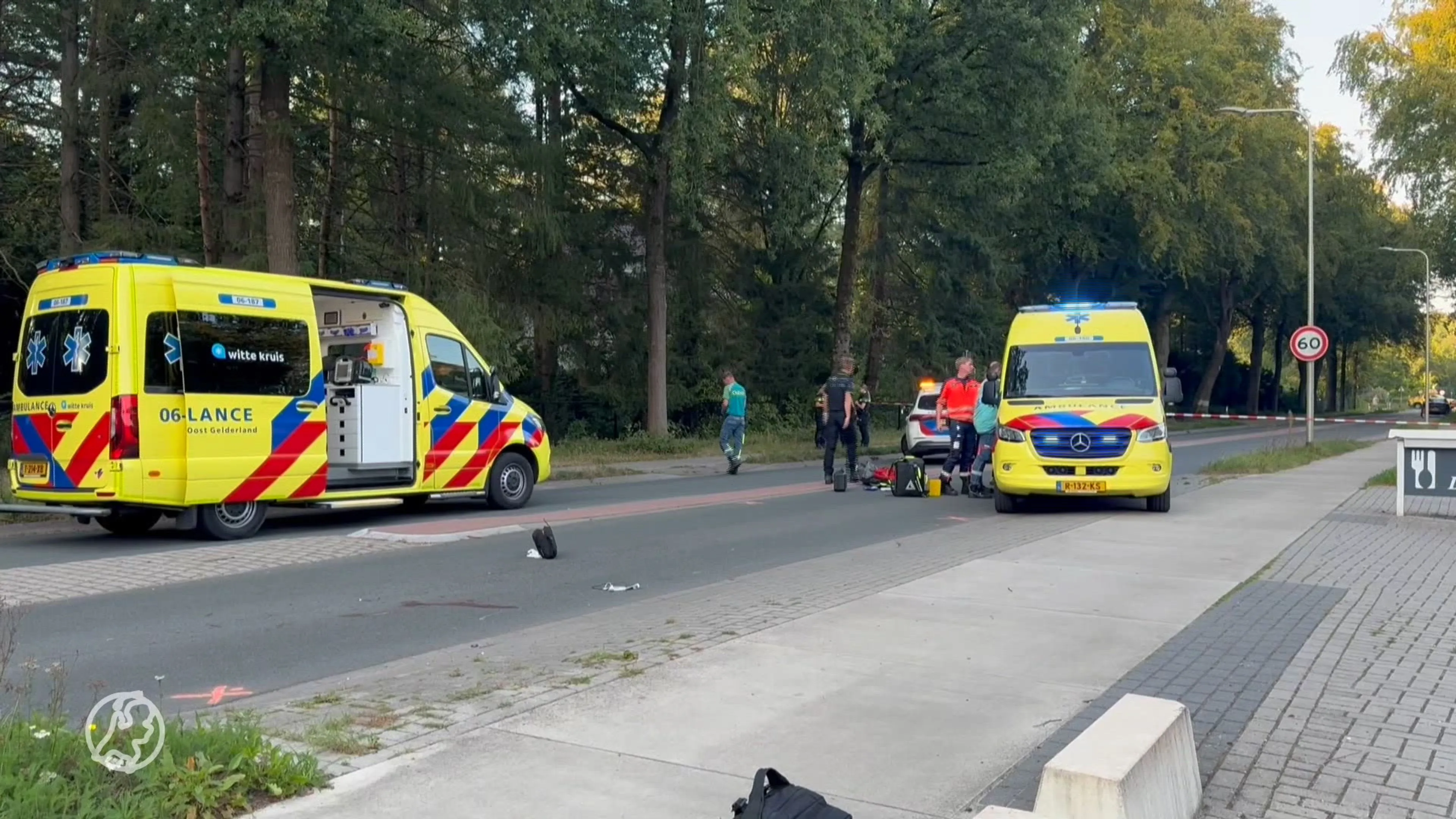 Bejaarde fietser (80) overlijdt door ongeluk met auto in Epe