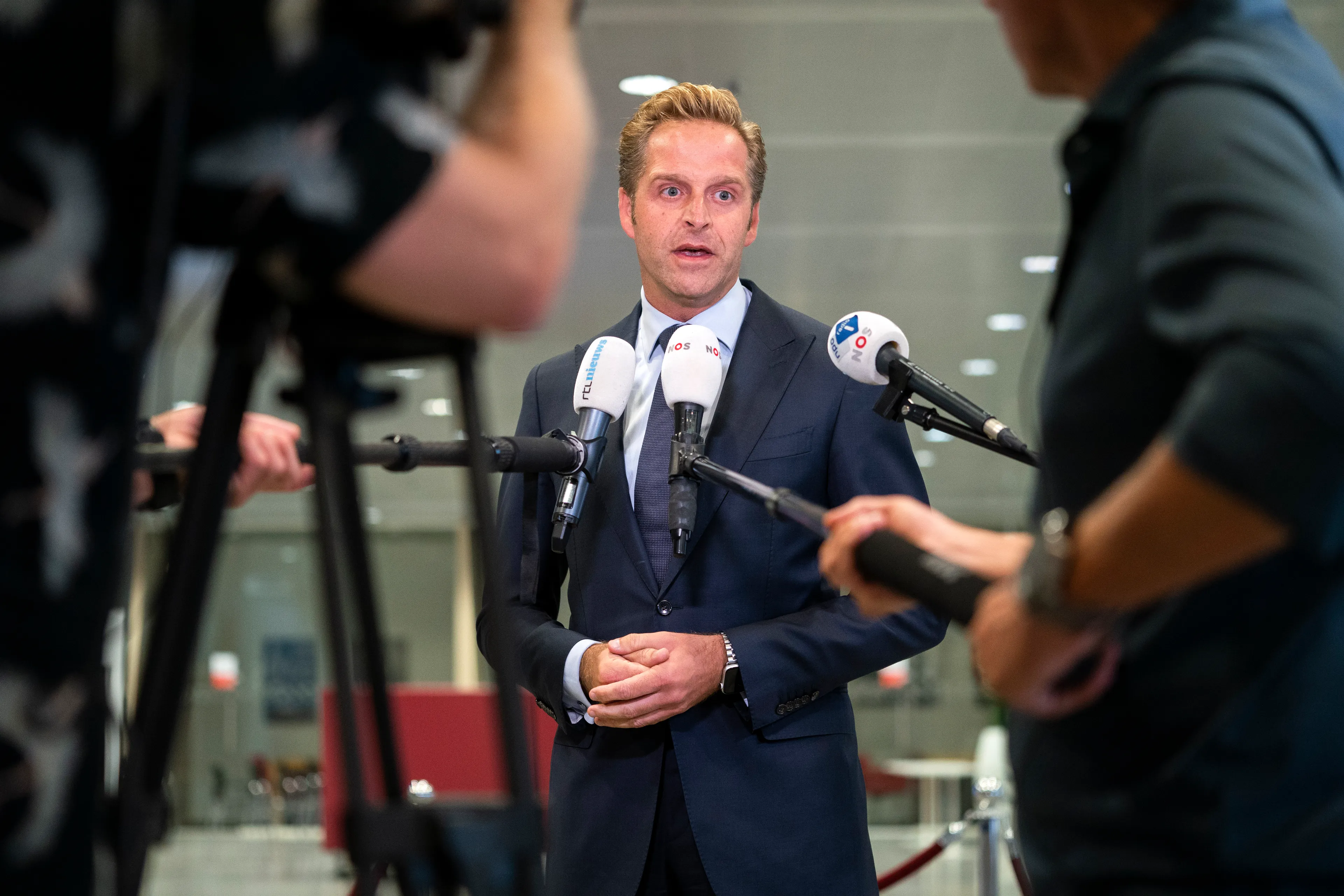 Rutte en De Jonge praten het land bij over huidige stand van zaken over corona