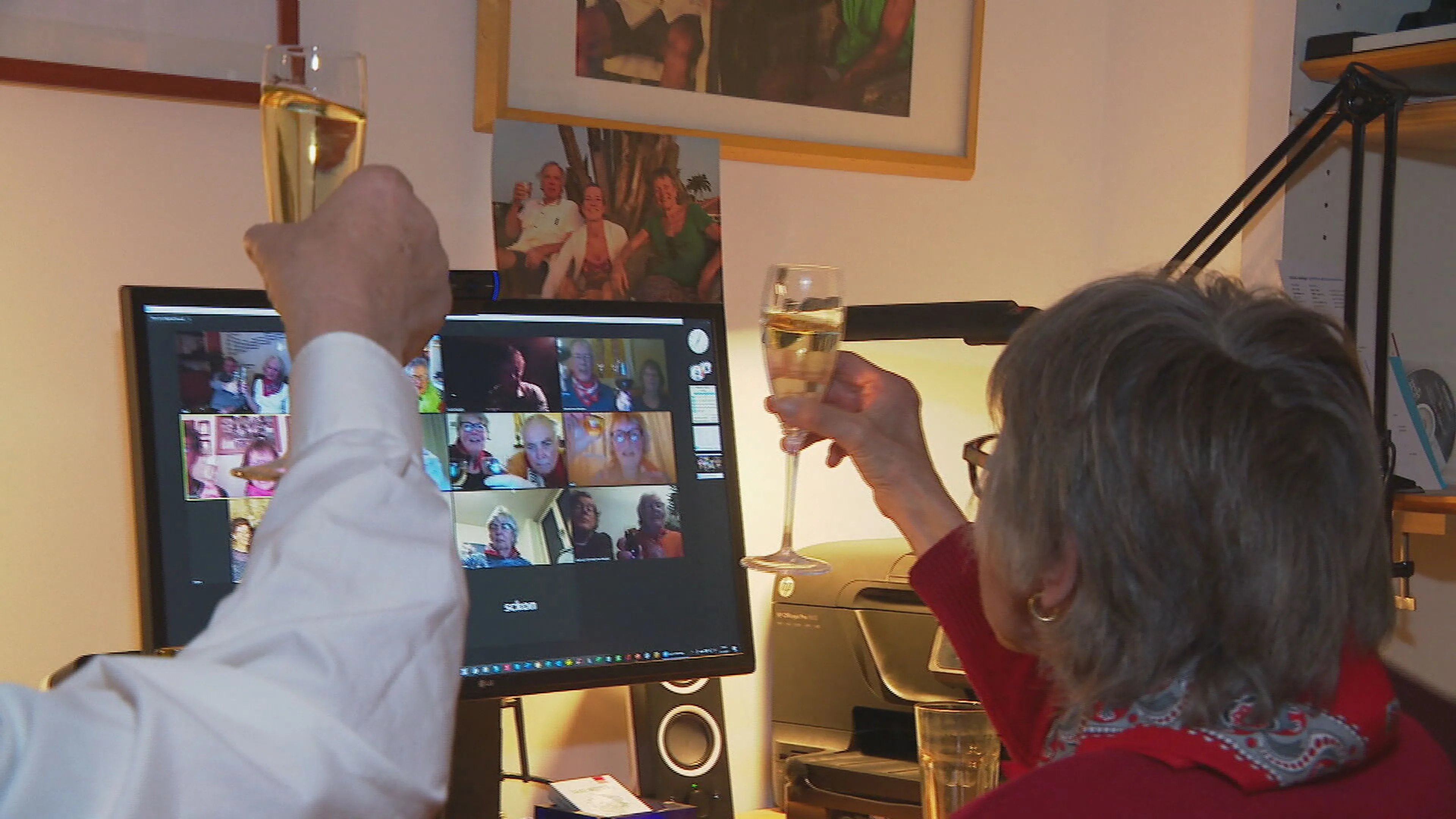 Feest! Gezin met veertien broers en zussen is vandaag precies 1000 jaar oud