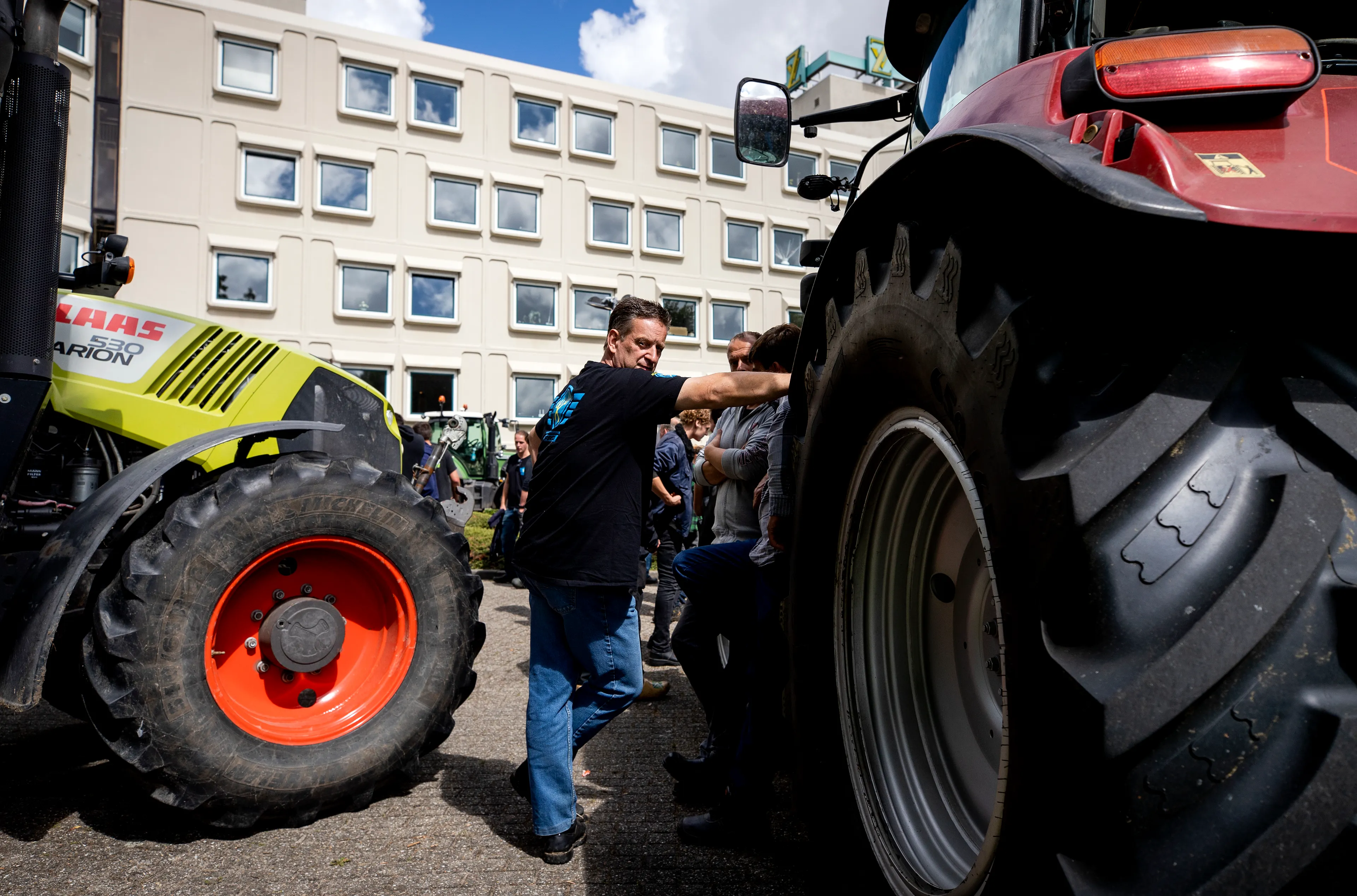 Boeren na de zomer in gesprek met CBL, demonstratie in Leidschendam beëindigd