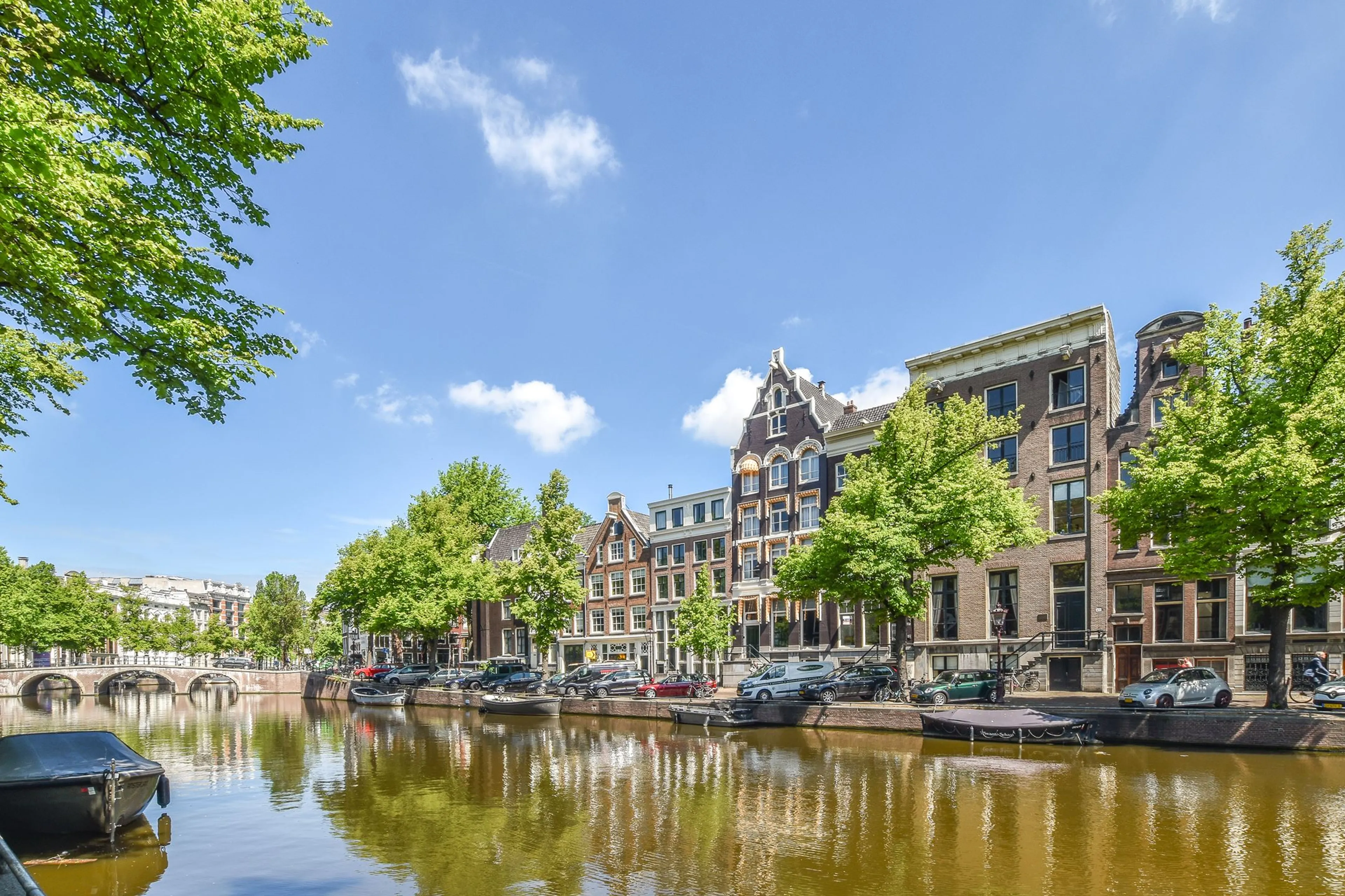 Kopen kunnen we toch niet, maar binnenkijken op Funda wel: herenhuis van 13 miljoen euro te koop
