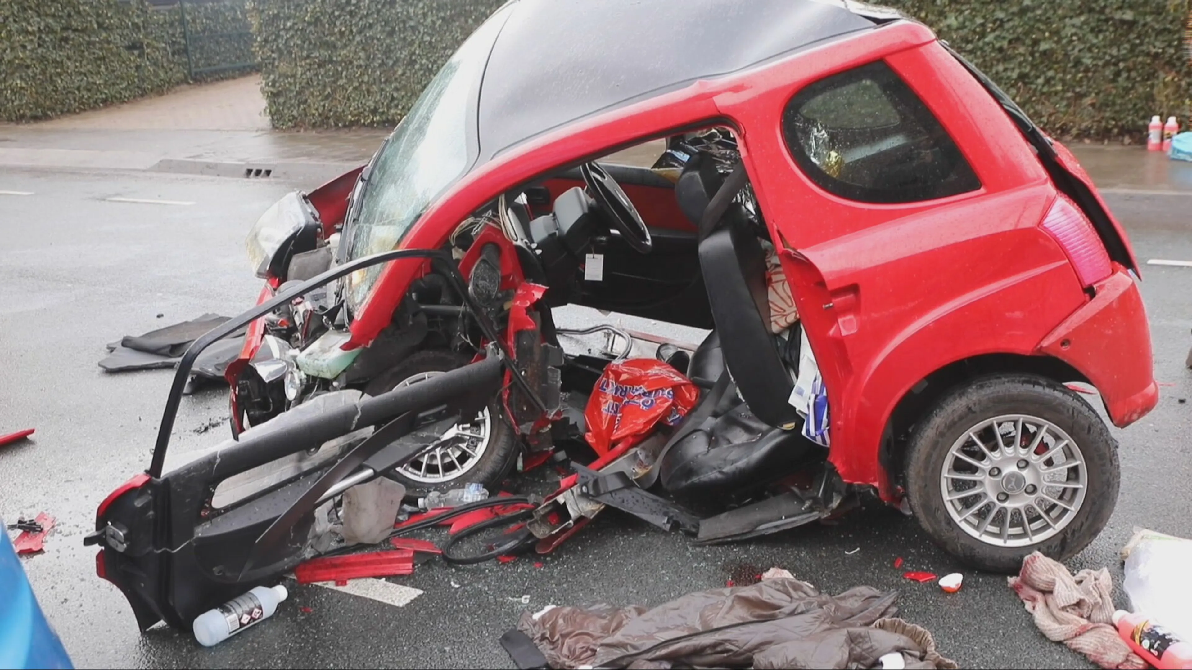 'Meerdere gewonden na ongeluk met brommobiel in Vaassen'