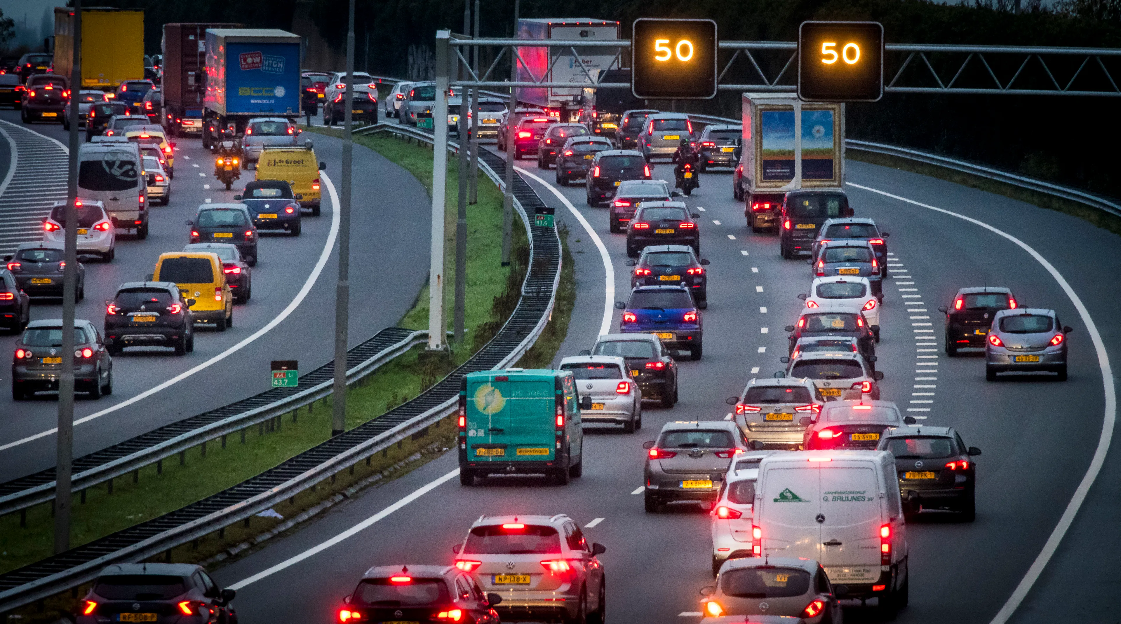 Drukste avondspits van het jaar door paasverkeer en slecht weer