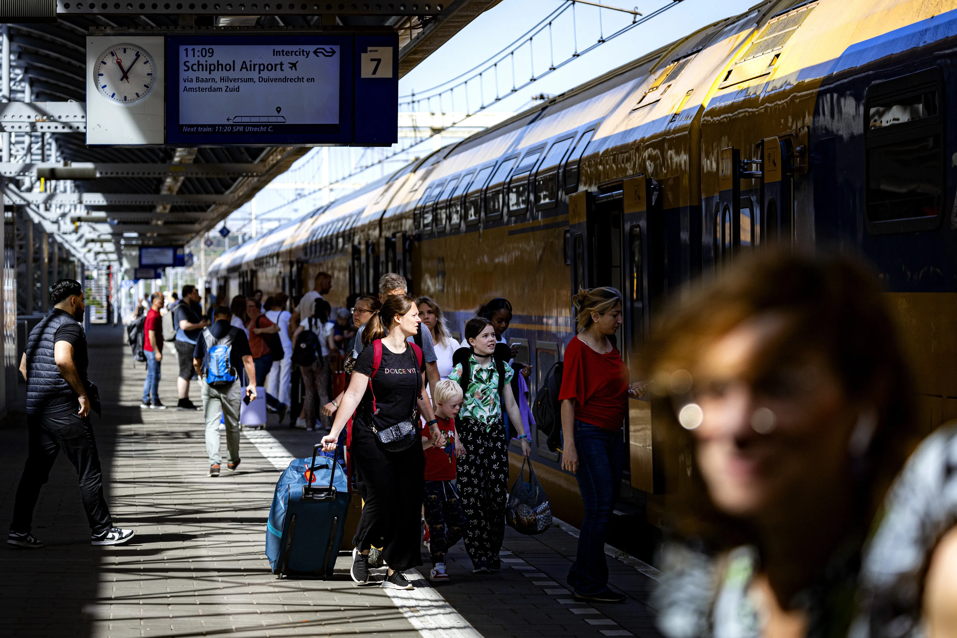 NS-treinreiziger iets vaker te laat door grote verstoringen spoor
