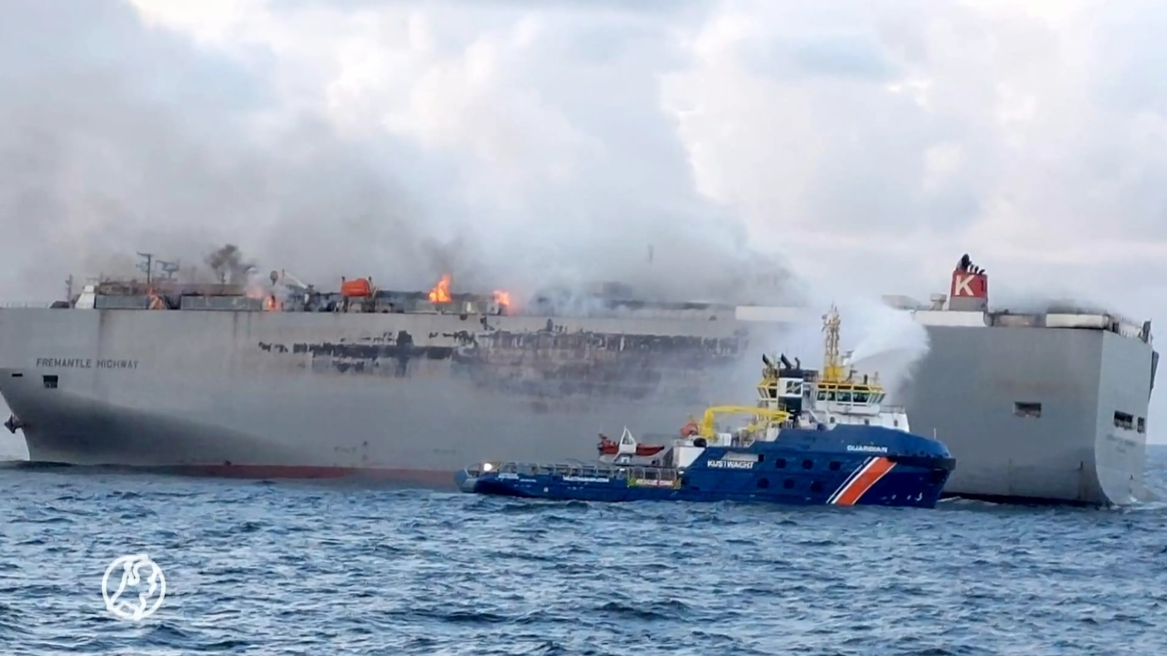 Alle opvarenden vrachtschip Fremantle Highway uit het ziekenhuis