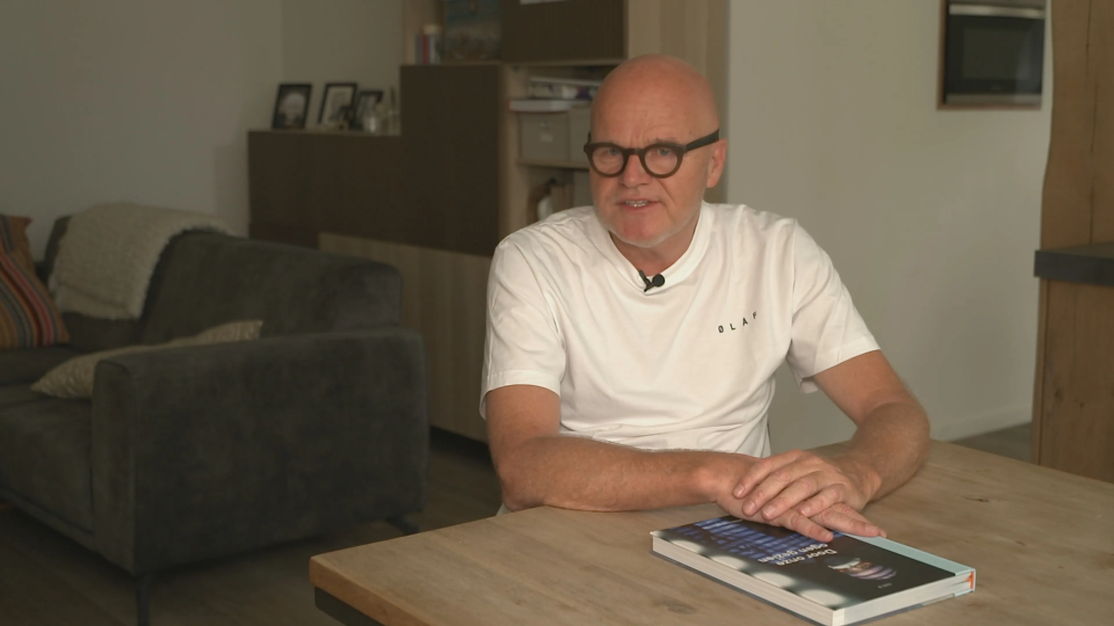 Weinigen mochten naar binnen, maar Marcel legde de coronacrisis vast