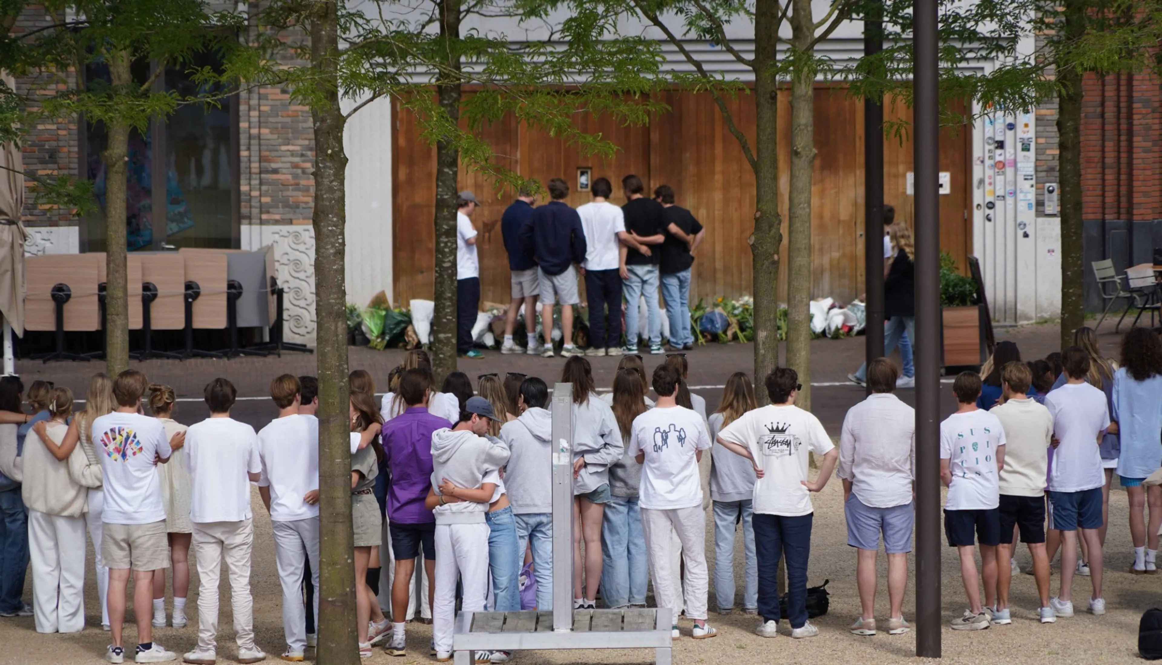 Groningse studente die van dak Vindicat rende overleden in het ziekenhuis