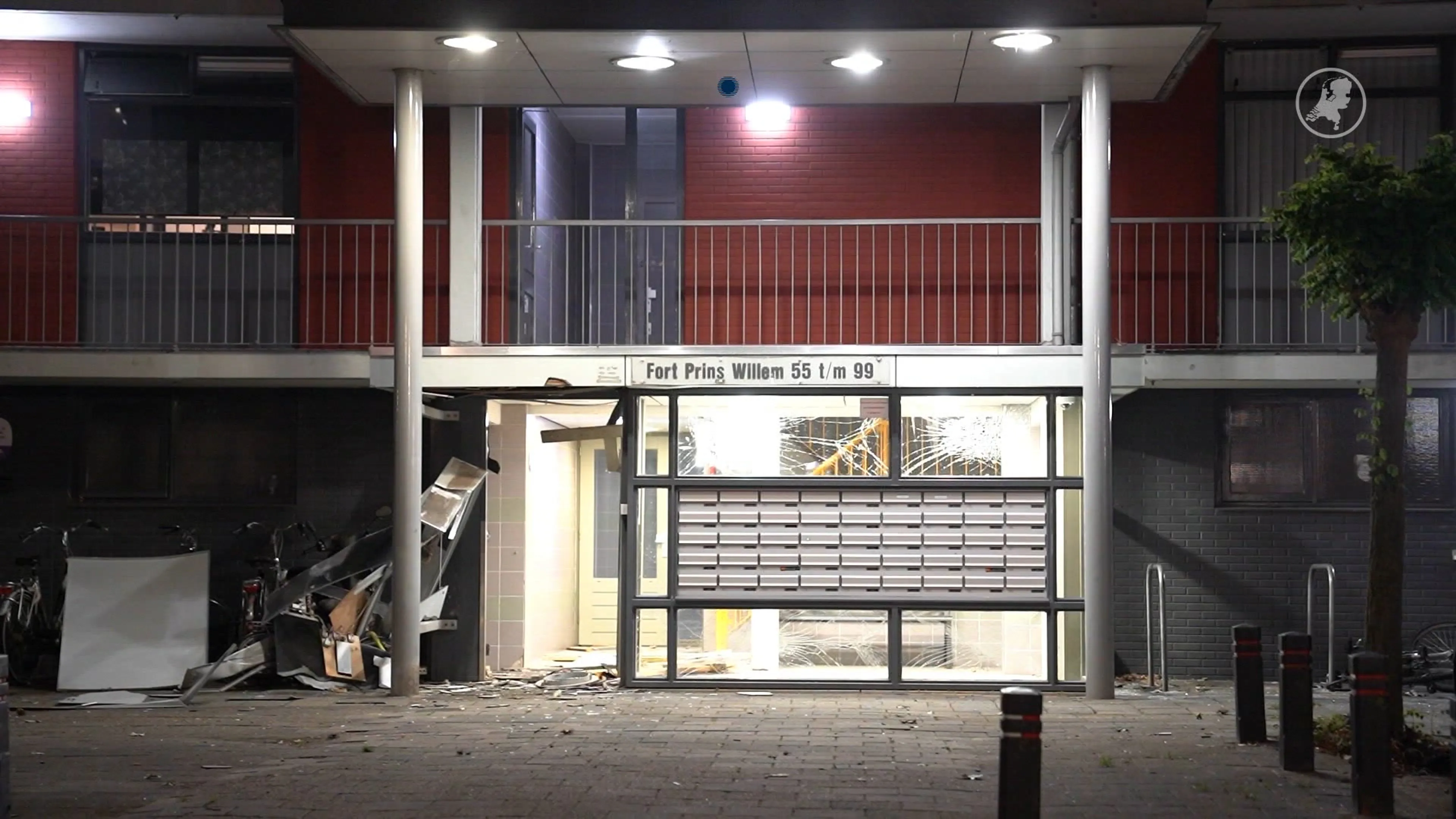 Flinke schade aan flatgebouw in Rosmalen na explosie