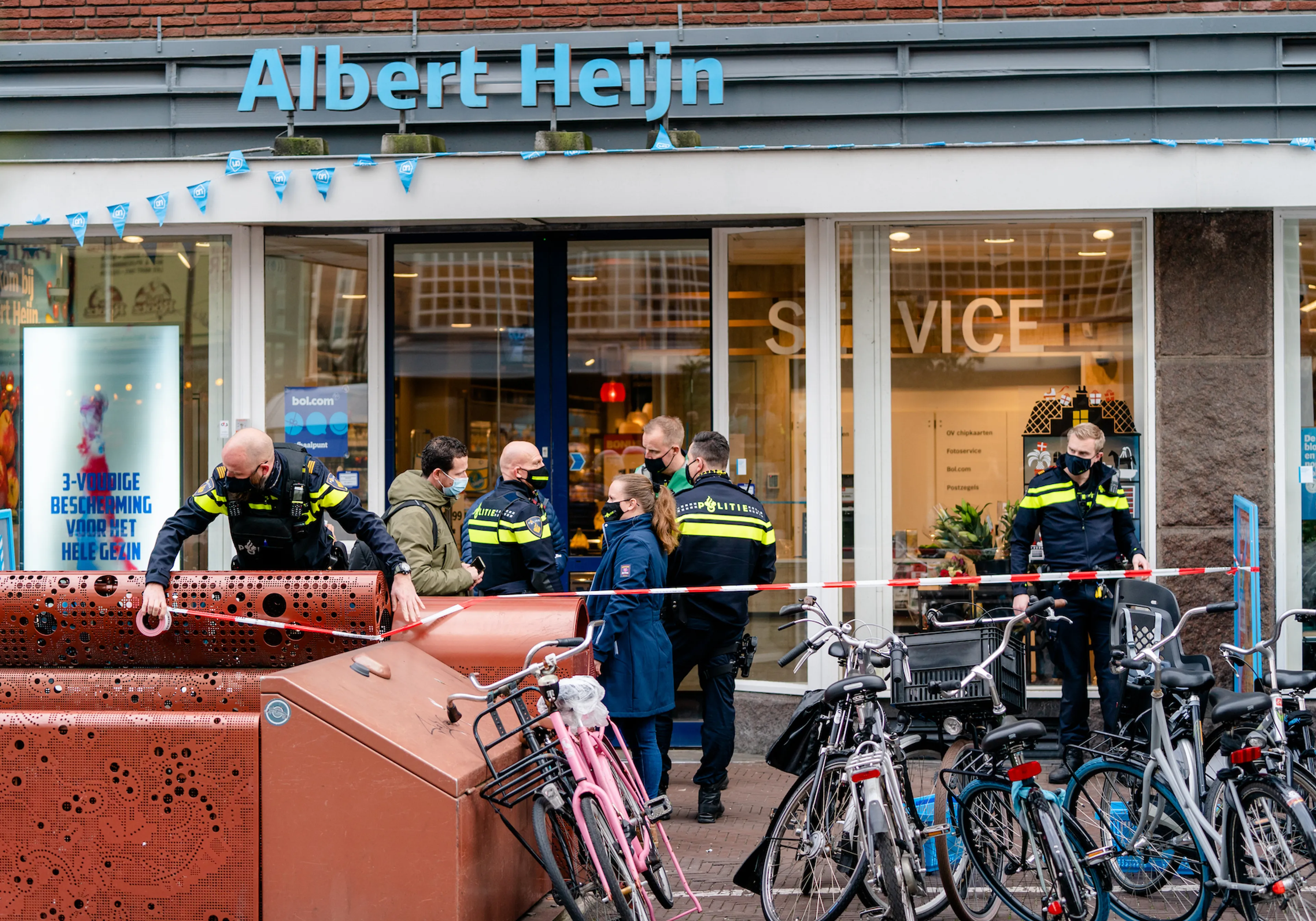 Haagse supermarktmedewerkers zijn niet in levensgevaar geweest na steekpartij