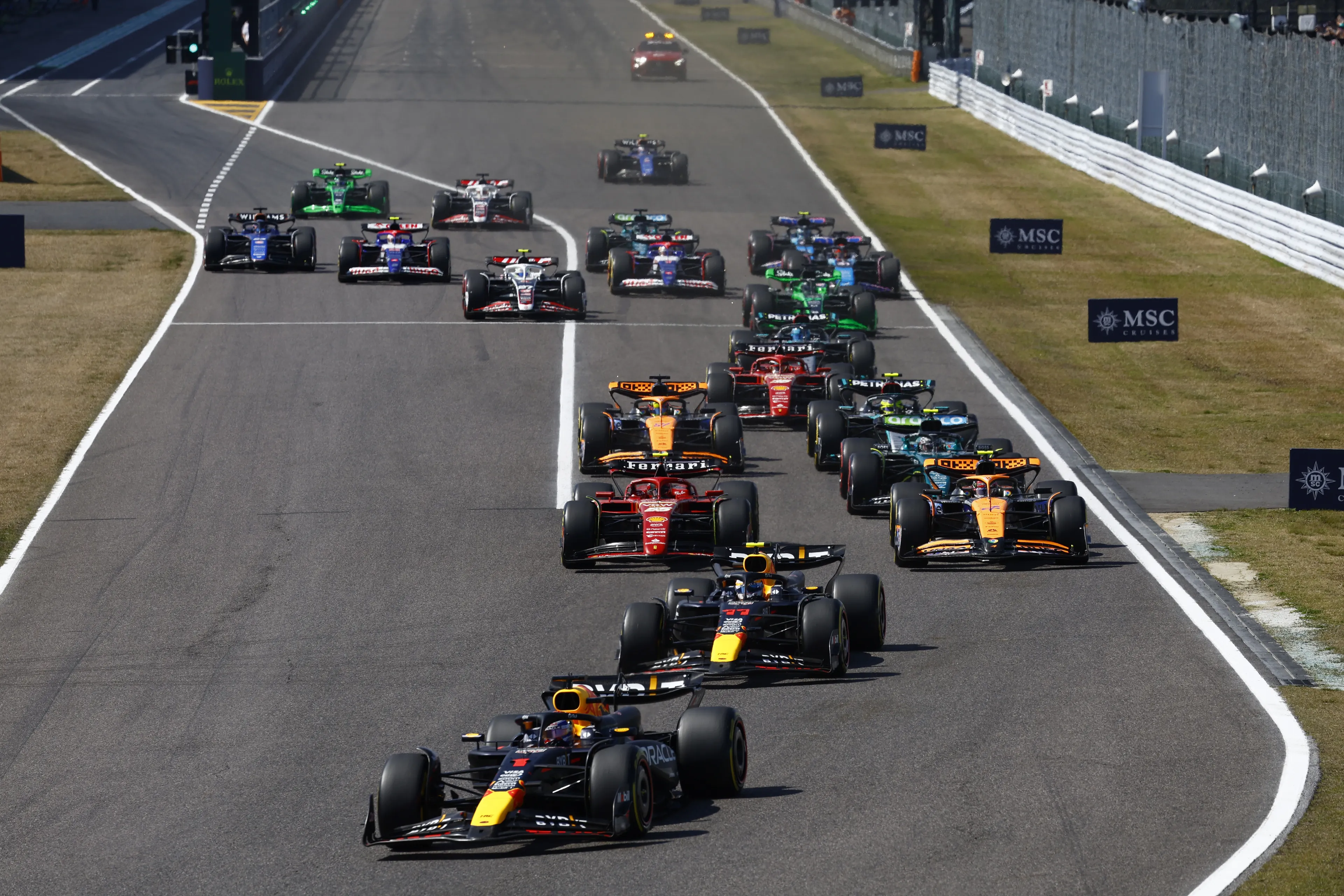 Grote Prijs van Japan stilgelegd na zware crash in eerste ronde