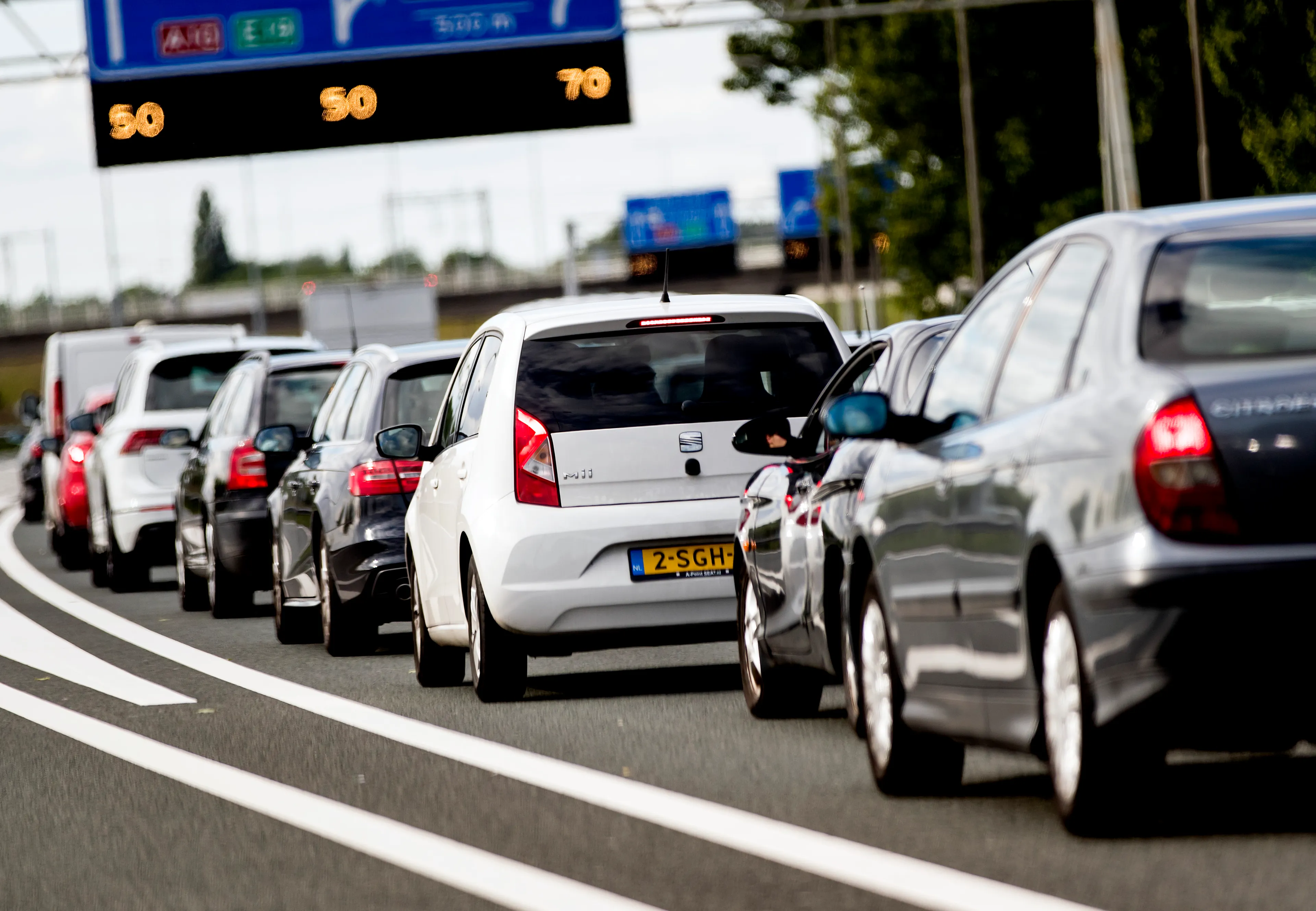 Nauwelijk files op snelwegen na oproep thuis te werken