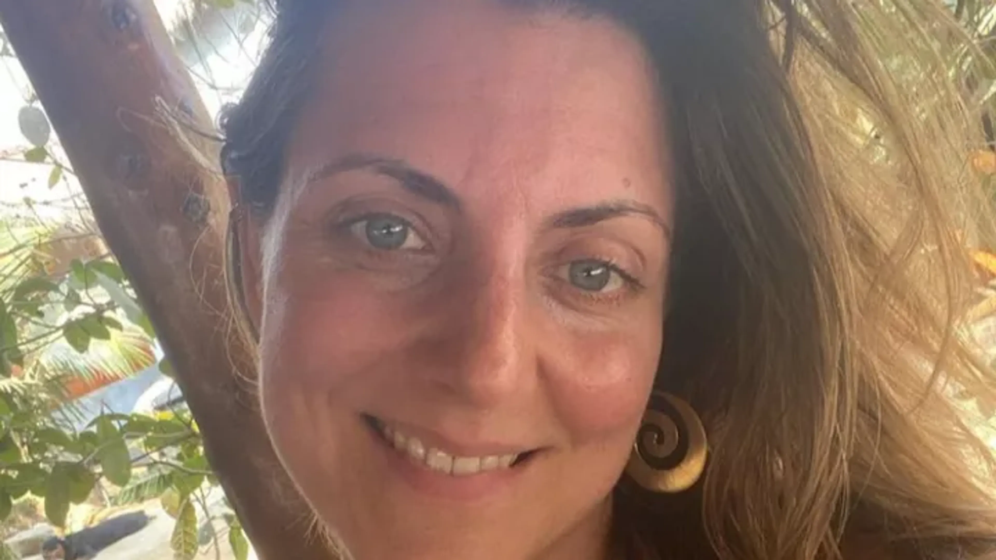 Detoxbehandeling in Mexico gaat gruwelijk mis: Rotterdamse Denise vecht voor haar leven