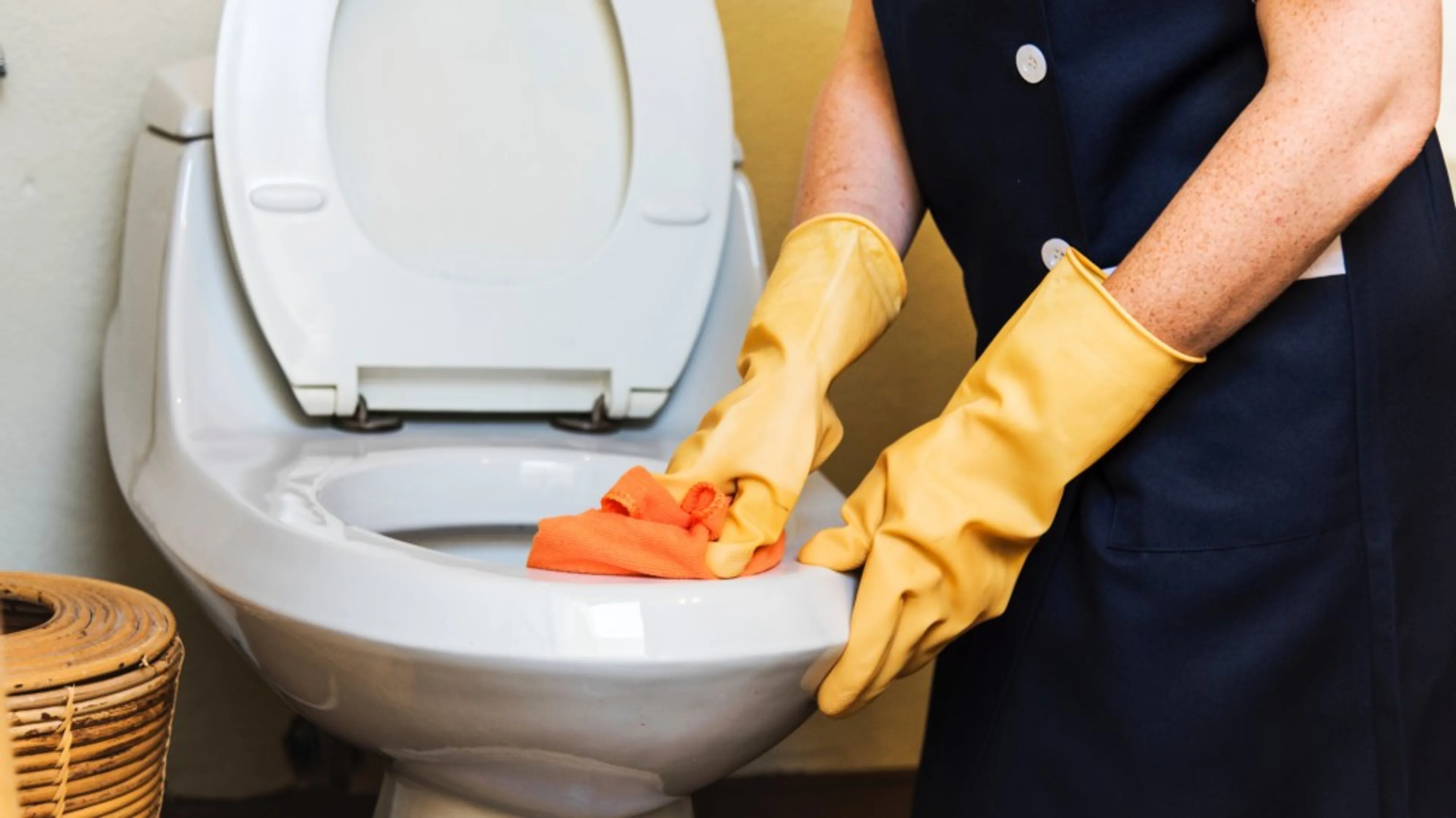 Rioleringen verstopt door doorspoelen hygiënedoekjes en zelfs mondkapjes