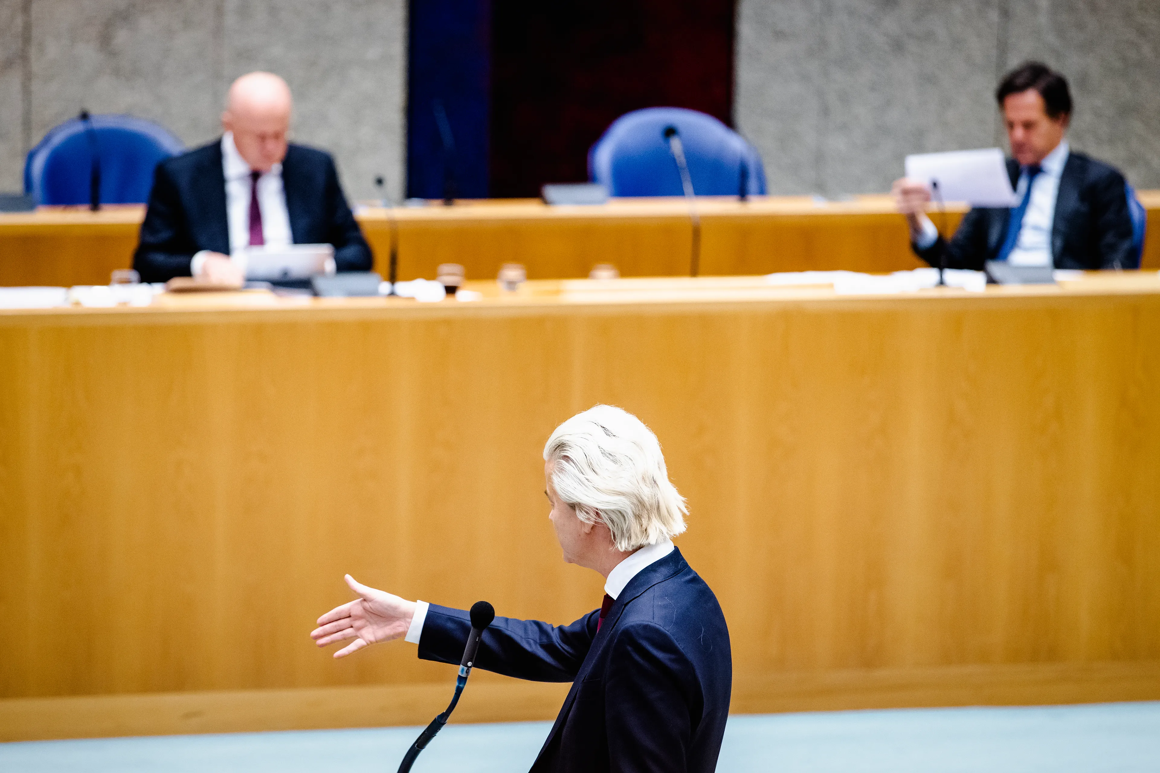 Steun voor spoedwet avondklok in de Tweede Kamer