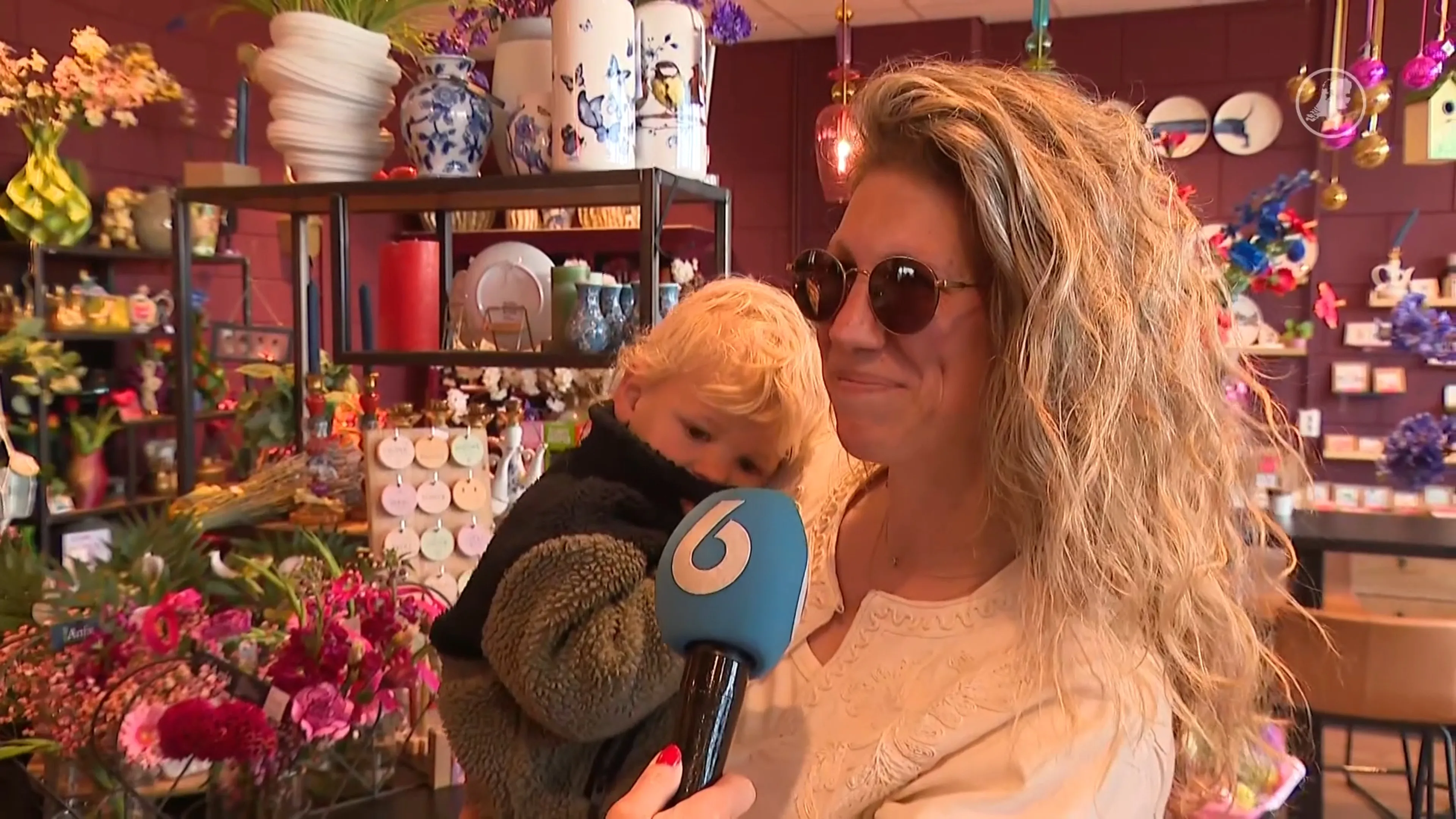 Cadeaus, bloemen en uit eten: zo vieren we Moederdag