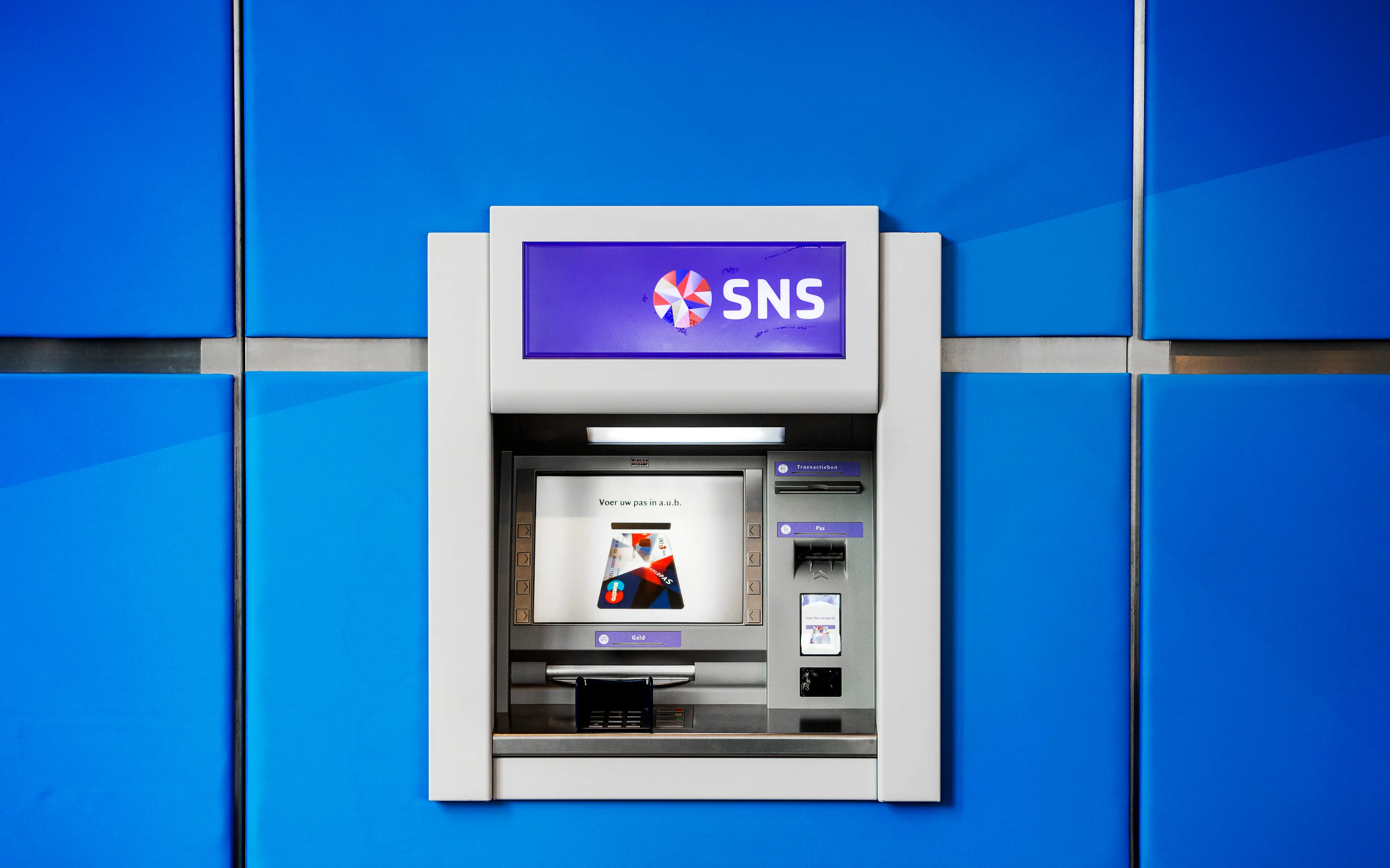 SNS en RegioBank sluiten per direct ruim 200 geldautomaten vanwege plofkraken
