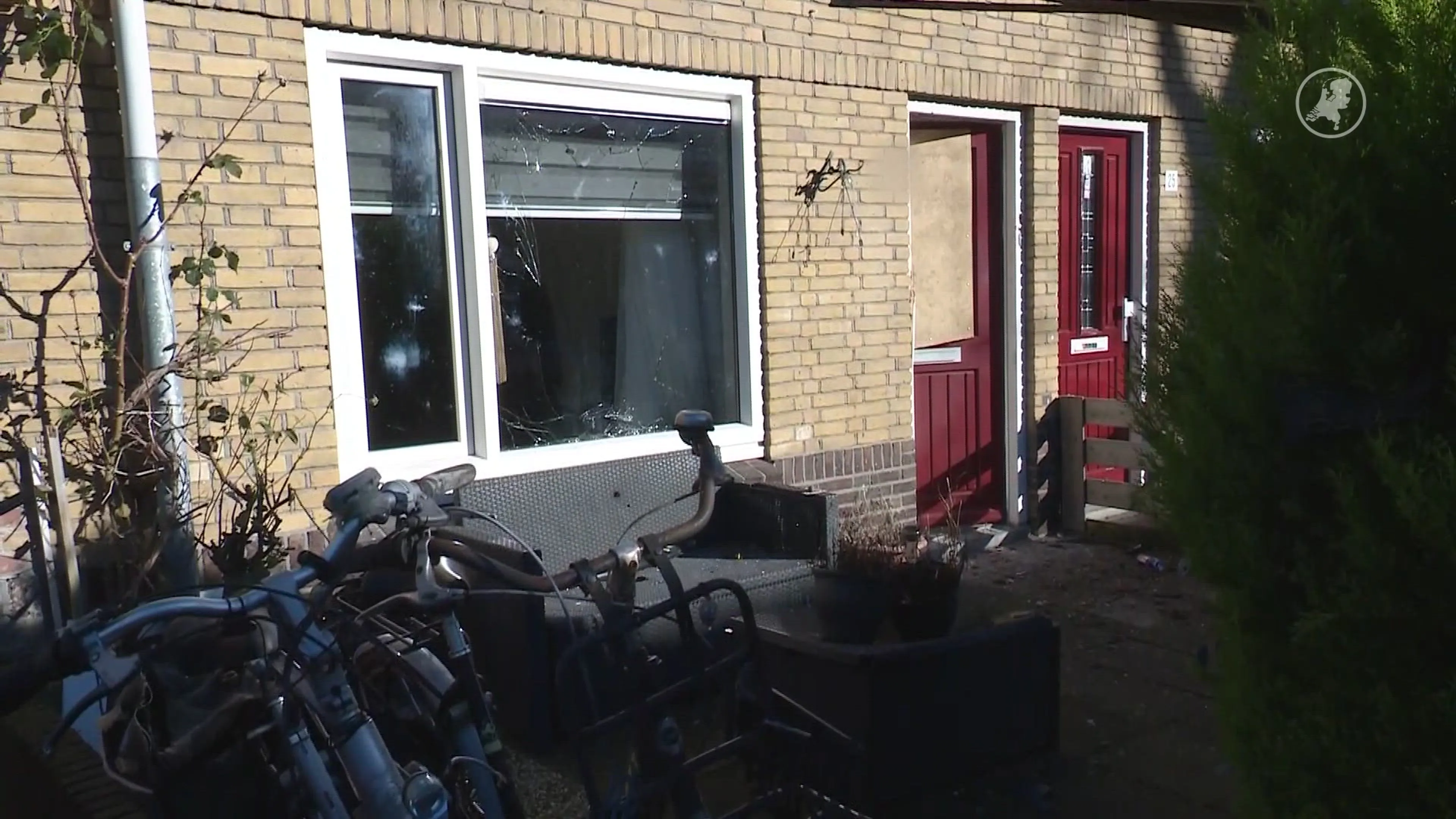 Explosief gaat af bij huis Zwolle, bewoonster in shock: 'Hele huis trilde'