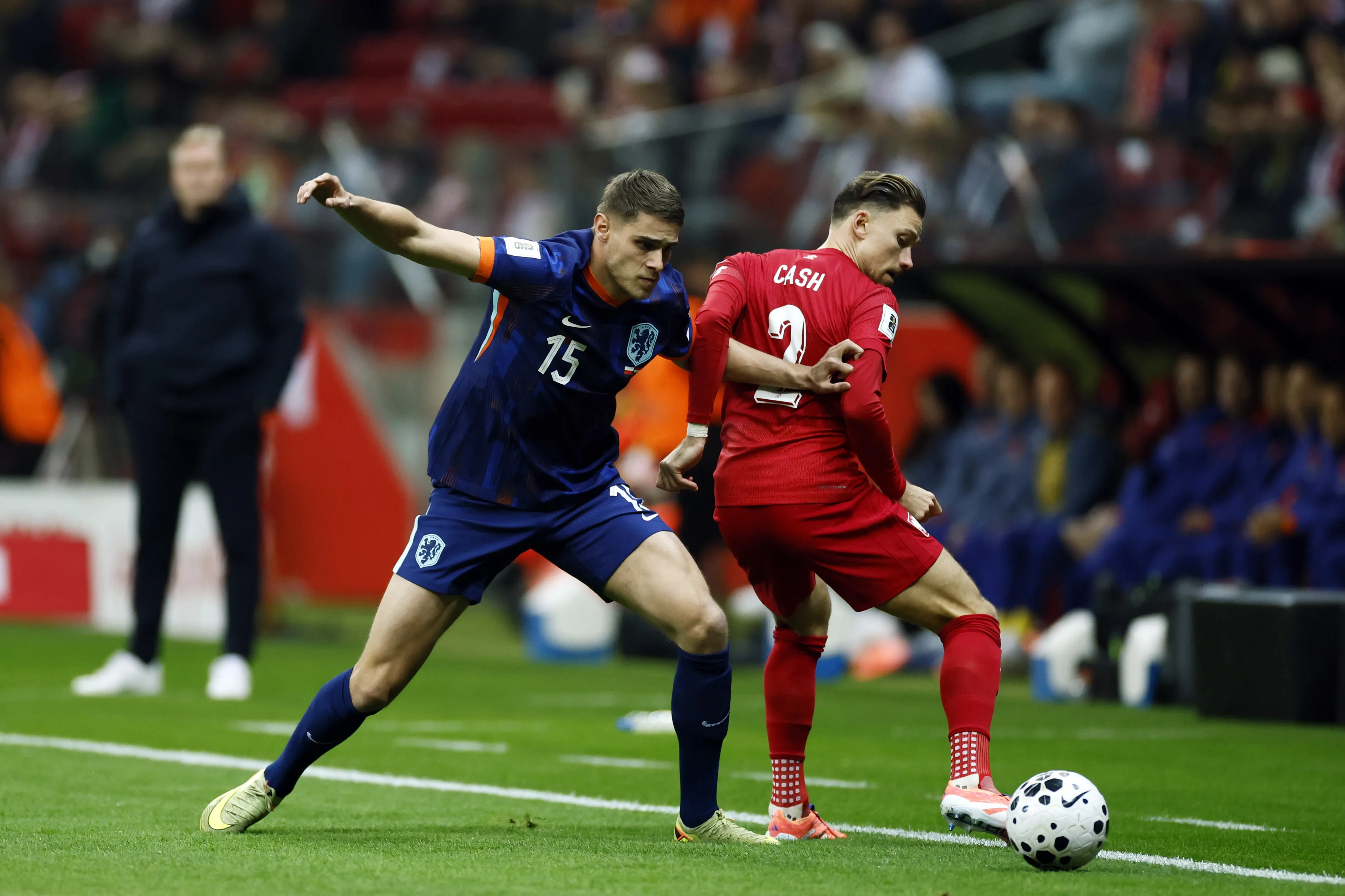 Oranje vrijwel zeker van WK na gelijkspel in Polen