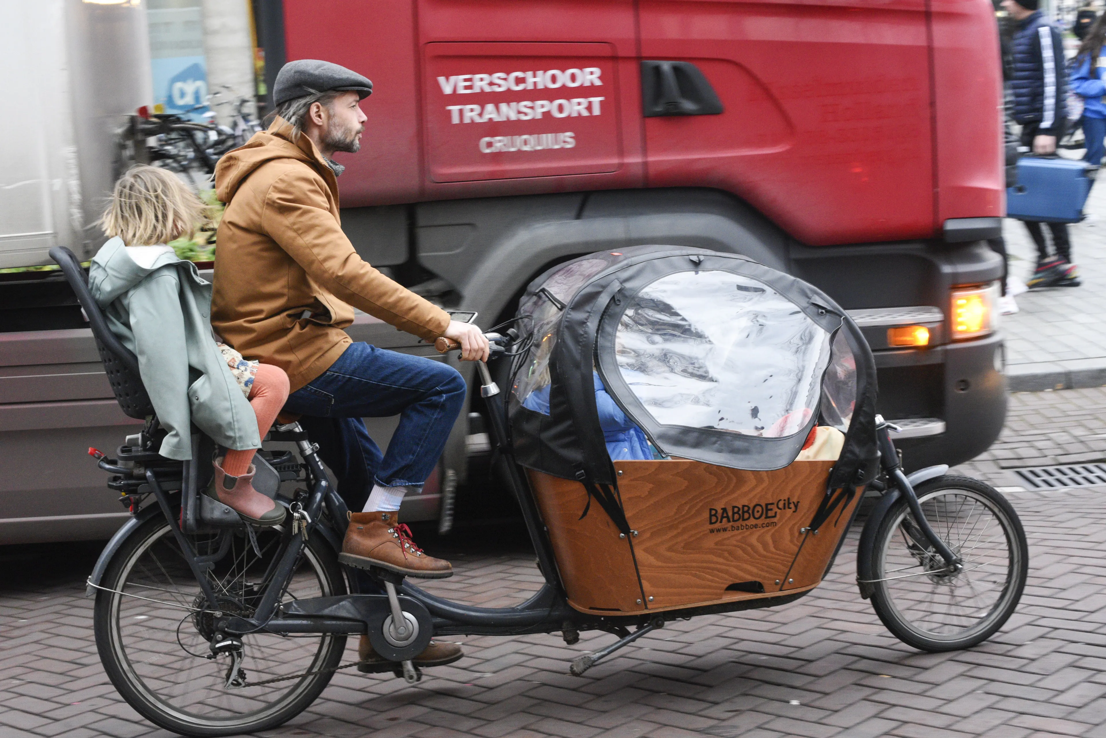 Babboe roept twee bakfietsmodellen terug om veiligheid