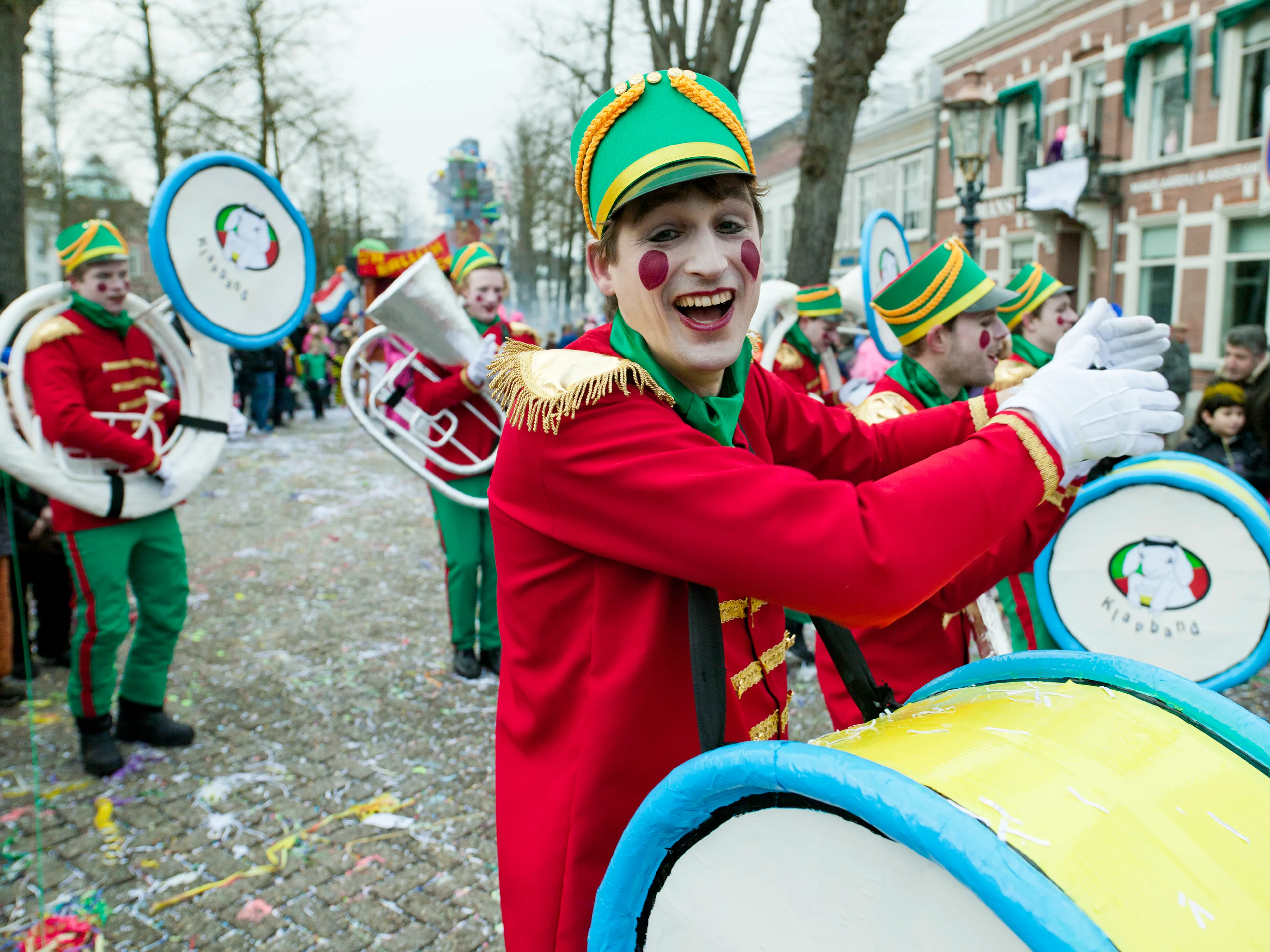 Blijft het droog tijdens carnaval? Dit wordt het weer komend weekend