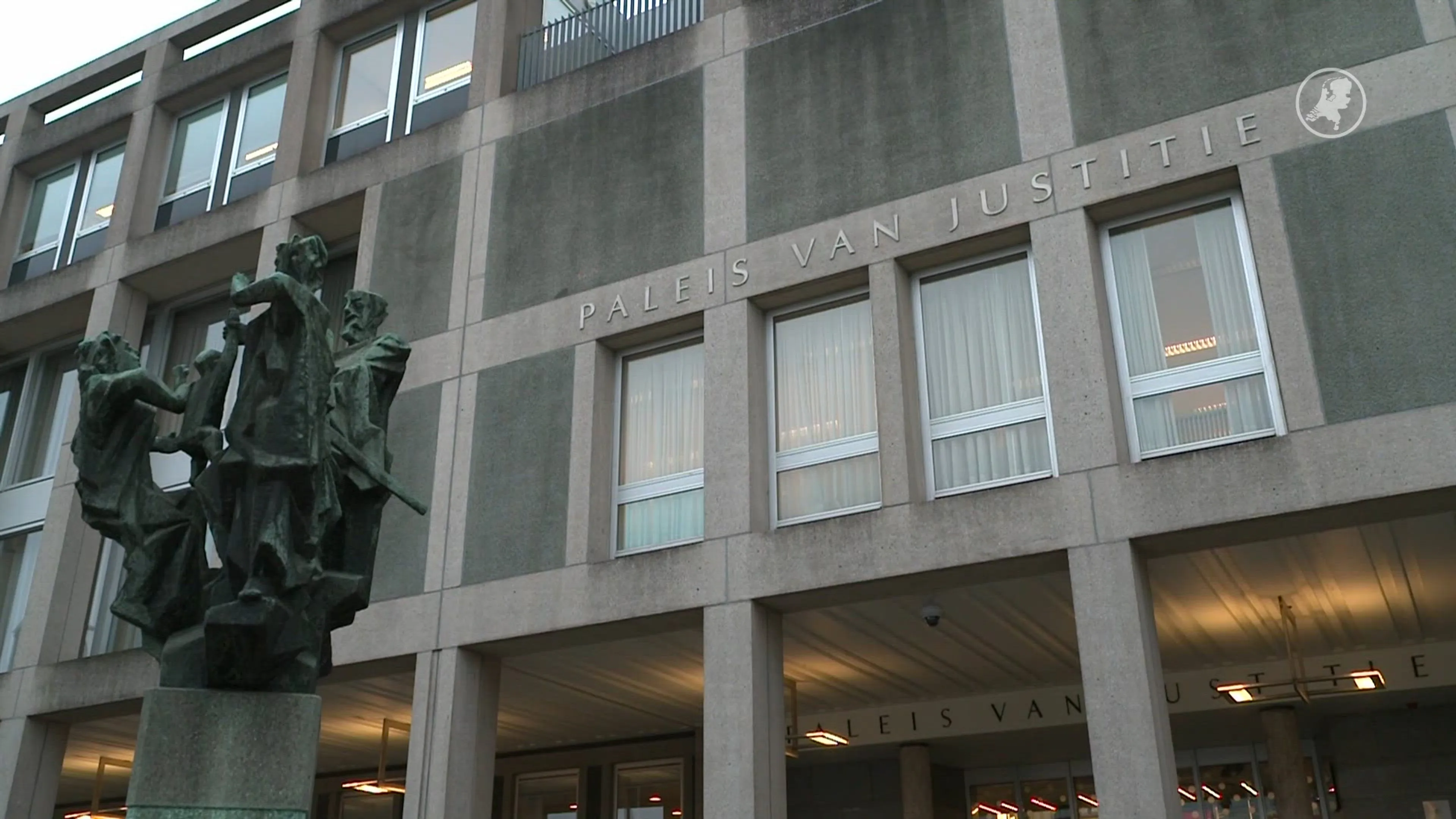 Verdachte in eerwraakzaak dreigde slachtoffer in tweeën te breken